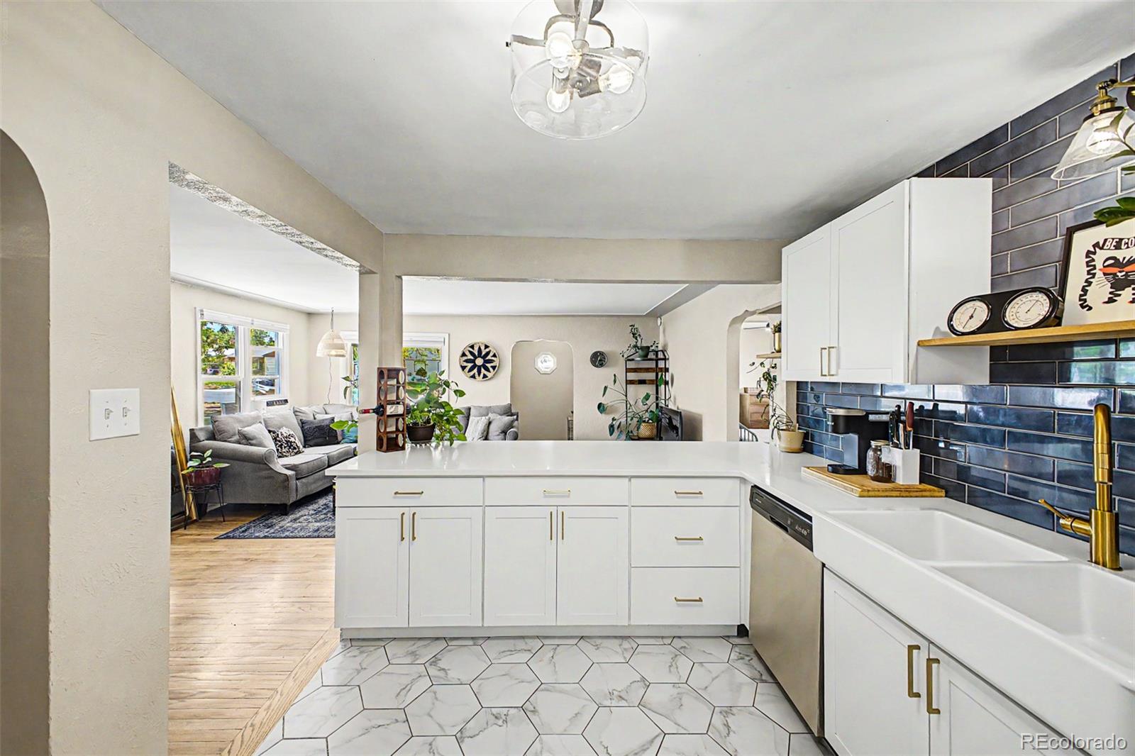 MLS Image #9 for 2758 s irving street,denver, Colorado