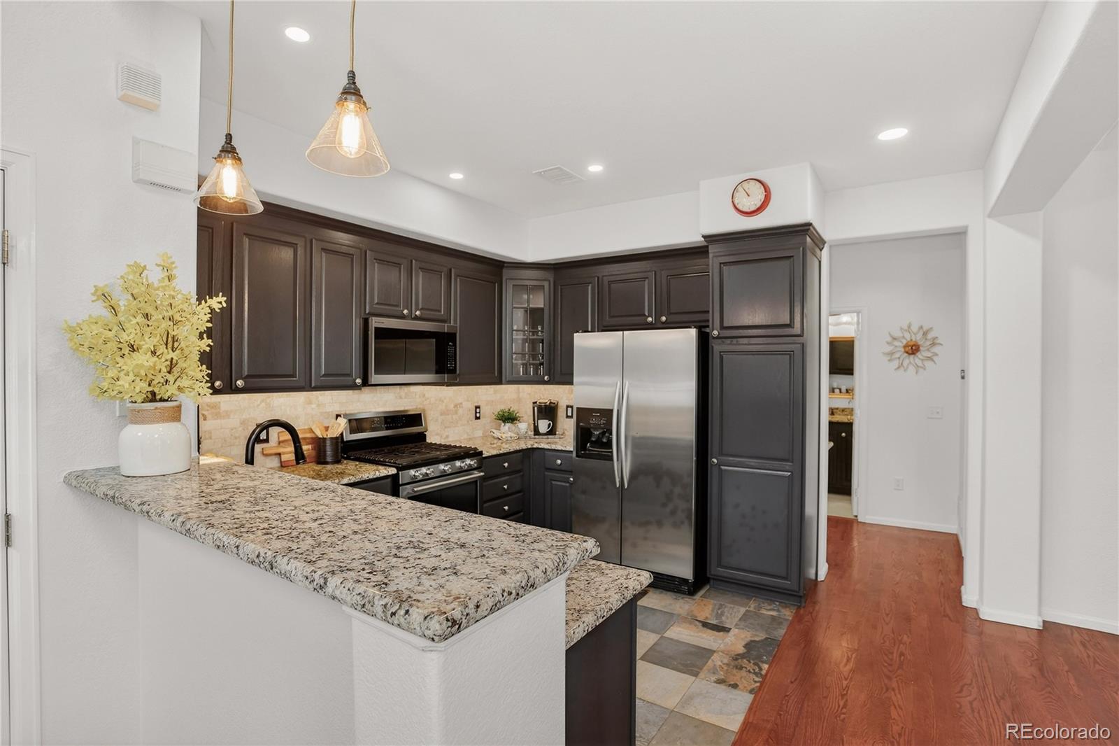 MLS Image #11 for 3851  stonebrush drive,littleton, Colorado