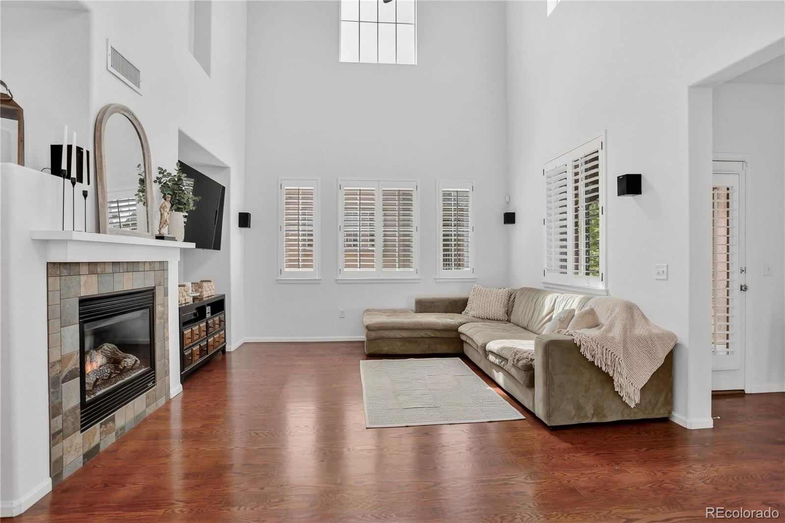 MLS Image #5 for 3851  stonebrush drive,littleton, Colorado