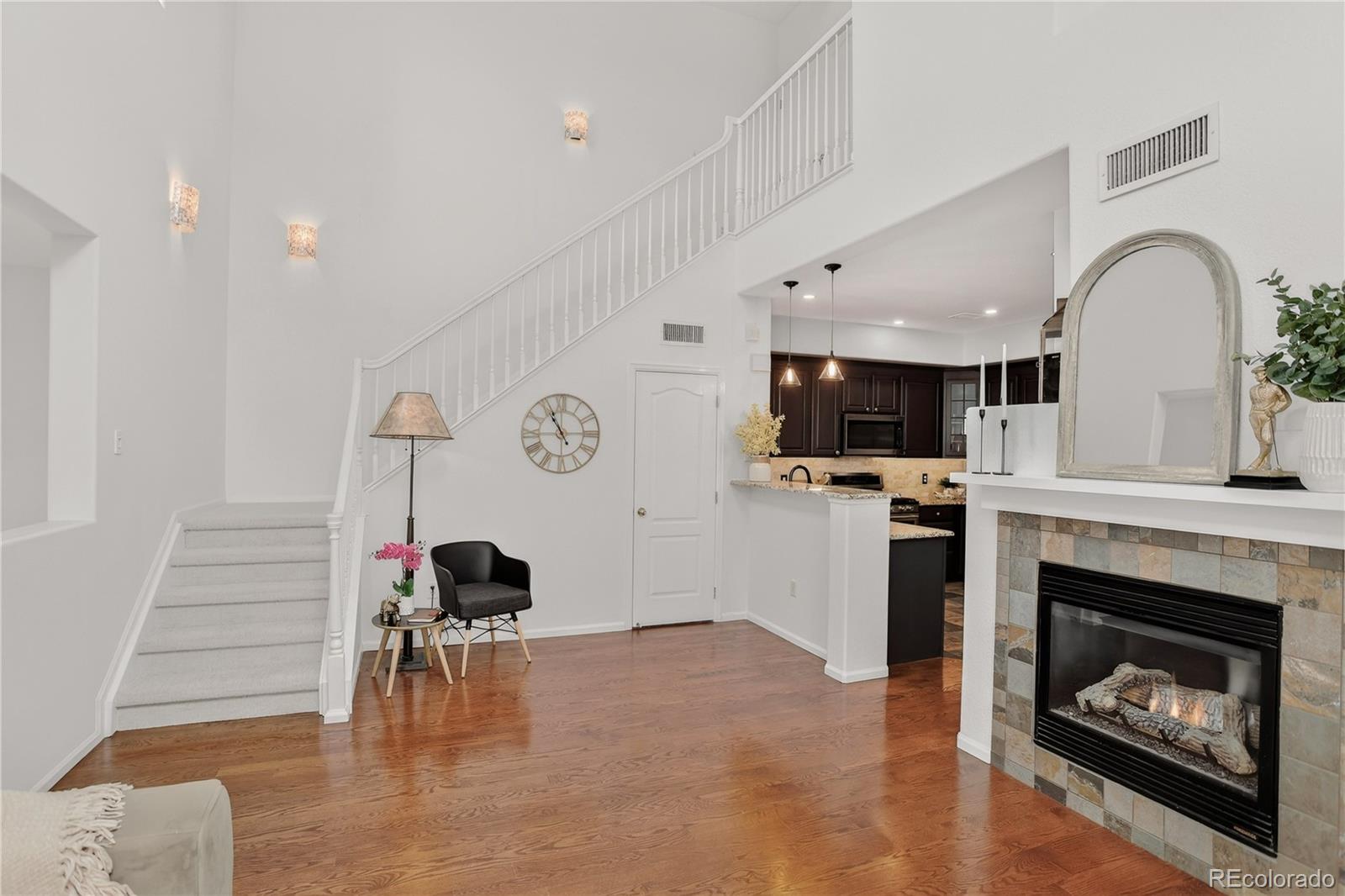 MLS Image #8 for 3851  stonebrush drive,littleton, Colorado