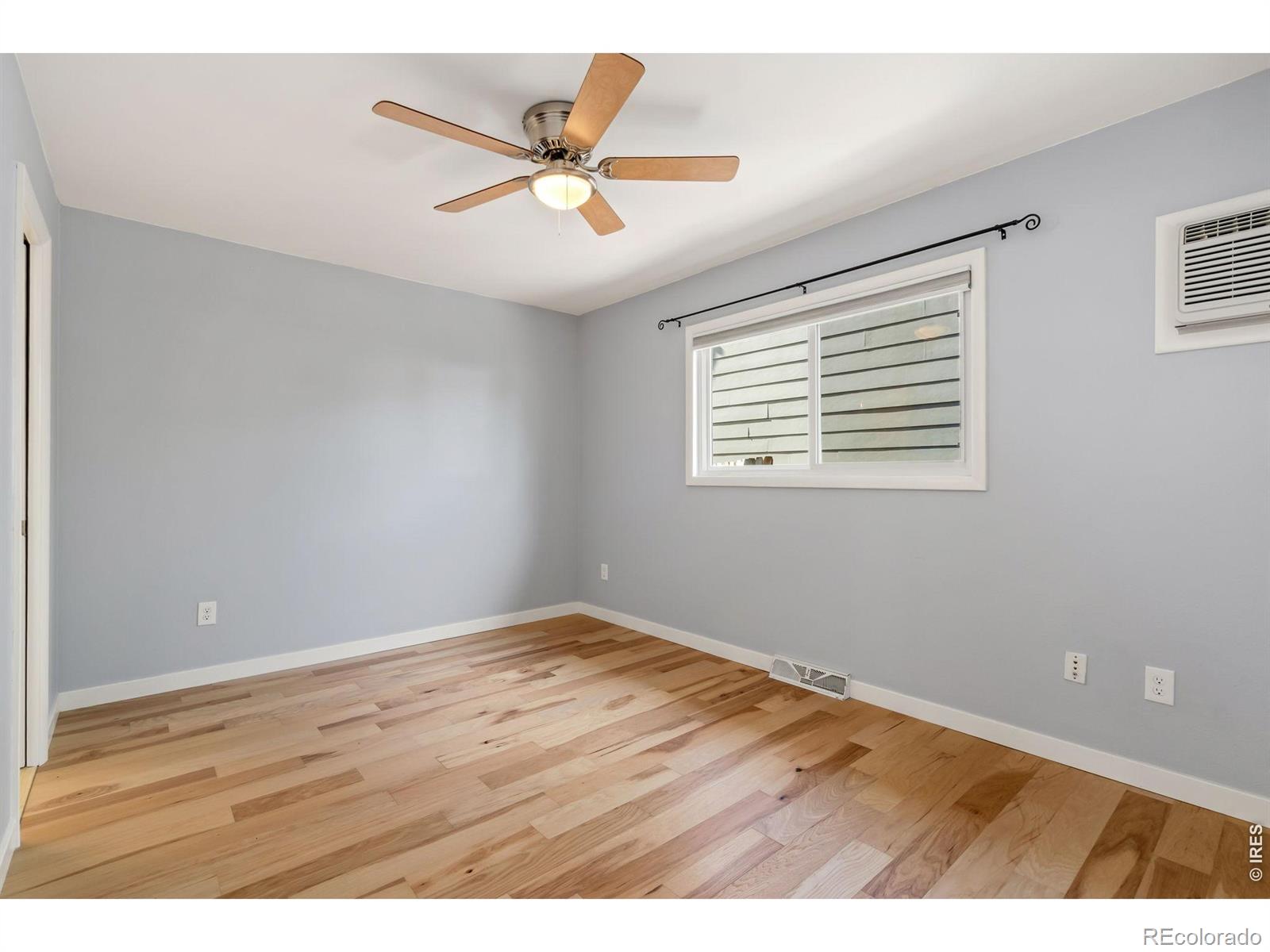 MLS Image #12 for 824  timber lane,fort collins, Colorado