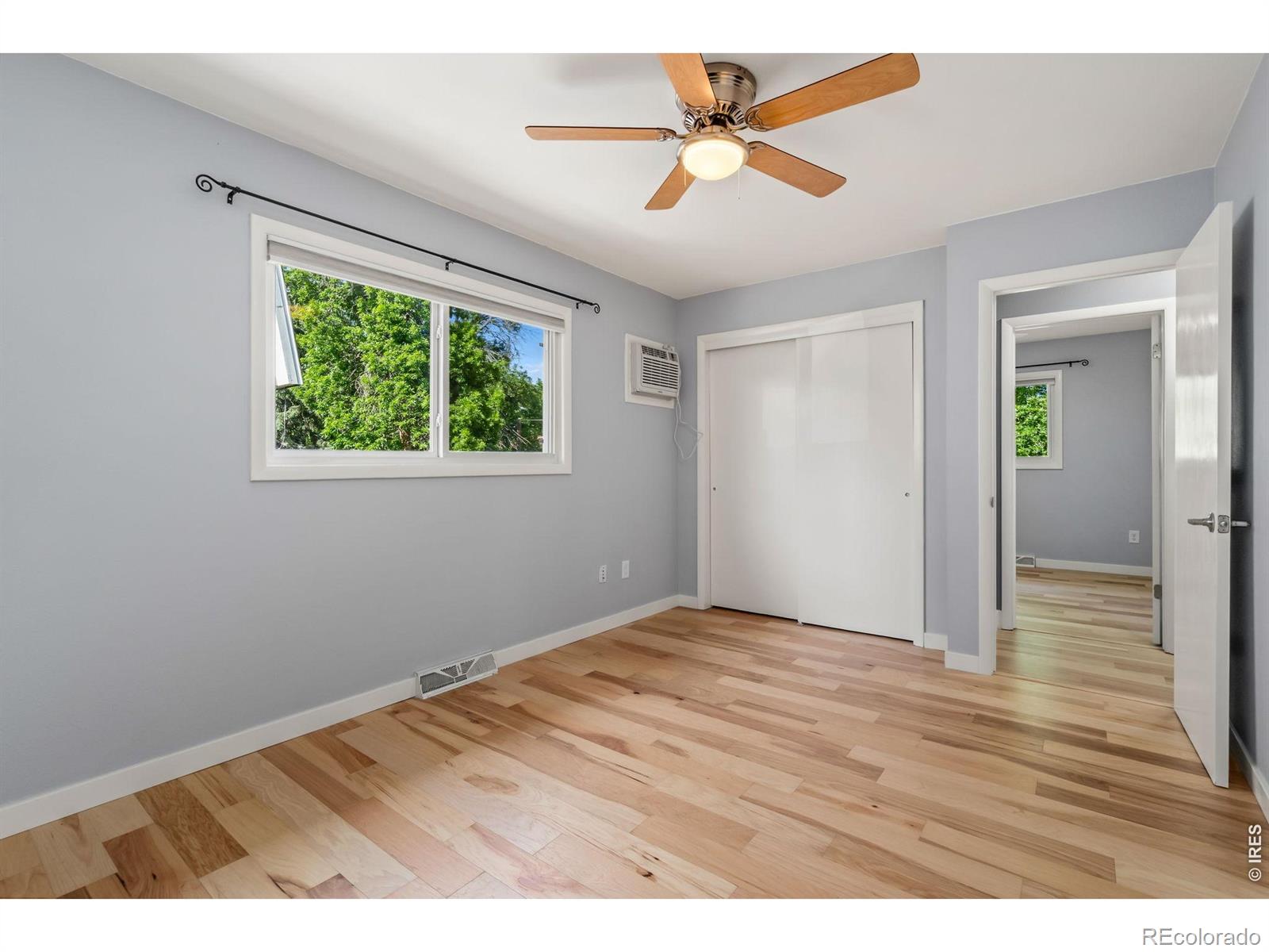 MLS Image #13 for 824  timber lane,fort collins, Colorado