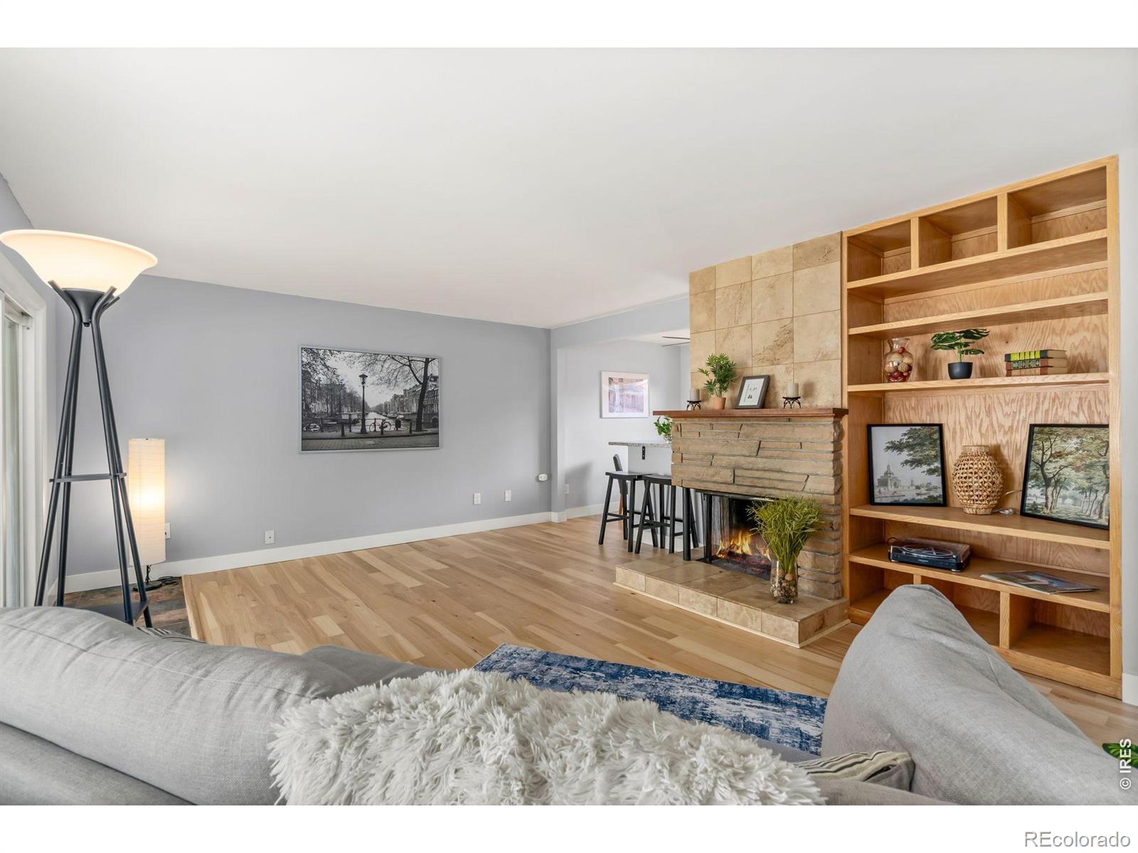 MLS Image #3 for 824  timber lane,fort collins, Colorado