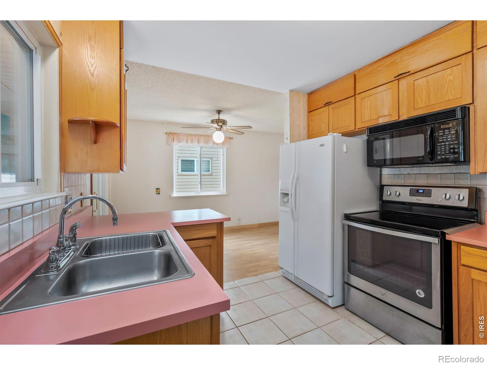 MLS Image #6 for 1038  aspen street,longmont, Colorado