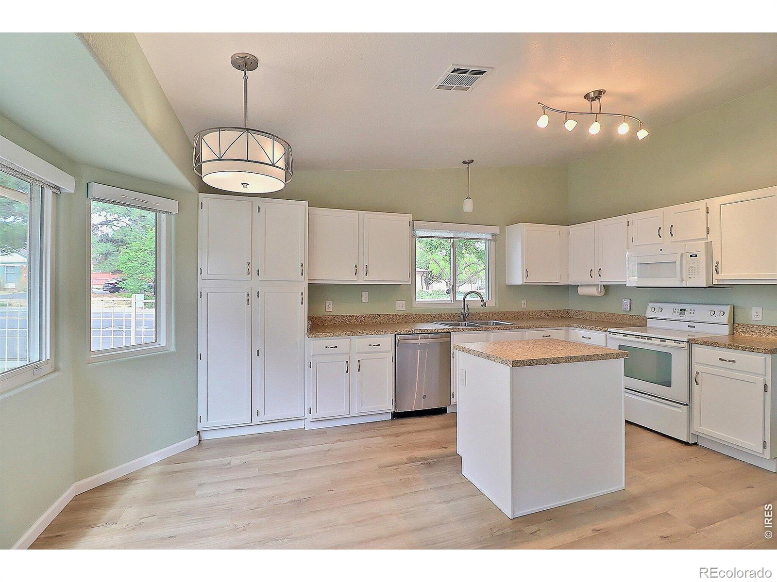 MLS Image #16 for 1200  43rd avenue,greeley, Colorado