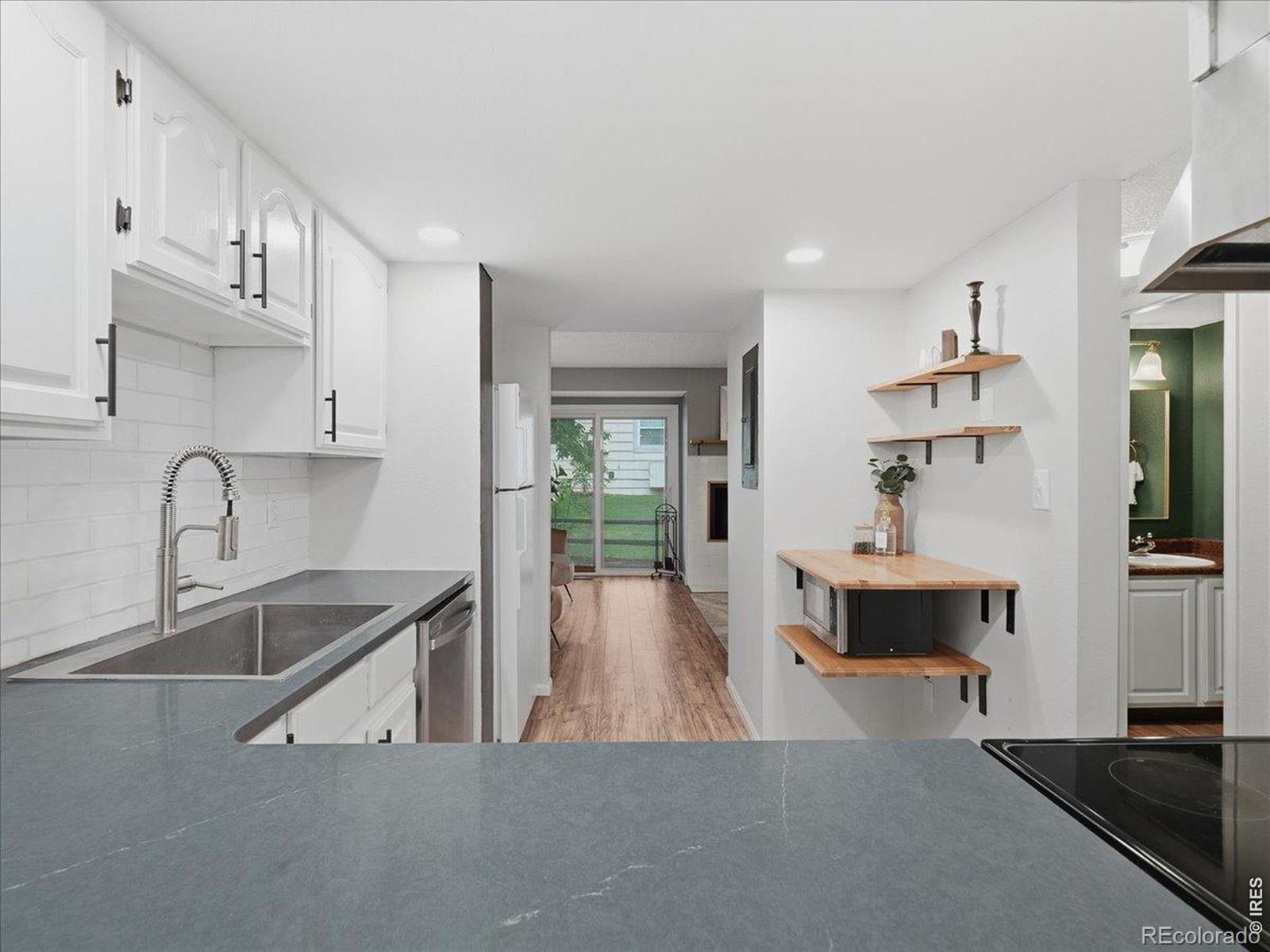 MLS Image #17 for 2924  ross drive,fort collins, Colorado