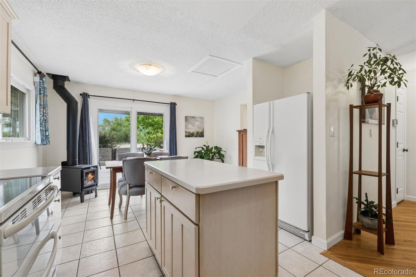 MLS Image #14 for 352 s jefferson avenue,louisville, Colorado