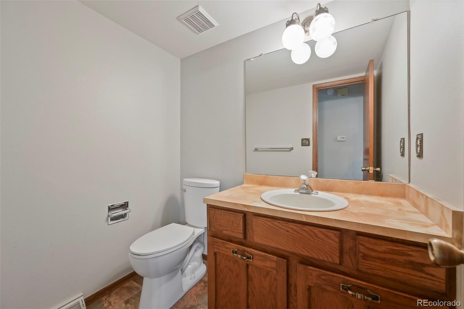 MLS Image #12 for 11468 e berry drive,englewood, Colorado