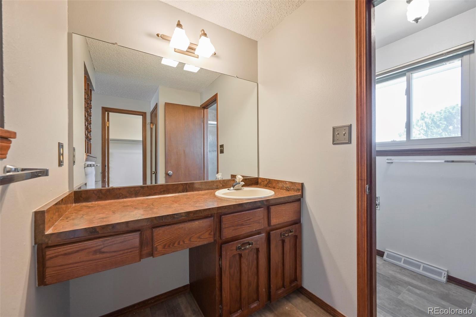 MLS Image #17 for 11468 e berry drive,englewood, Colorado
