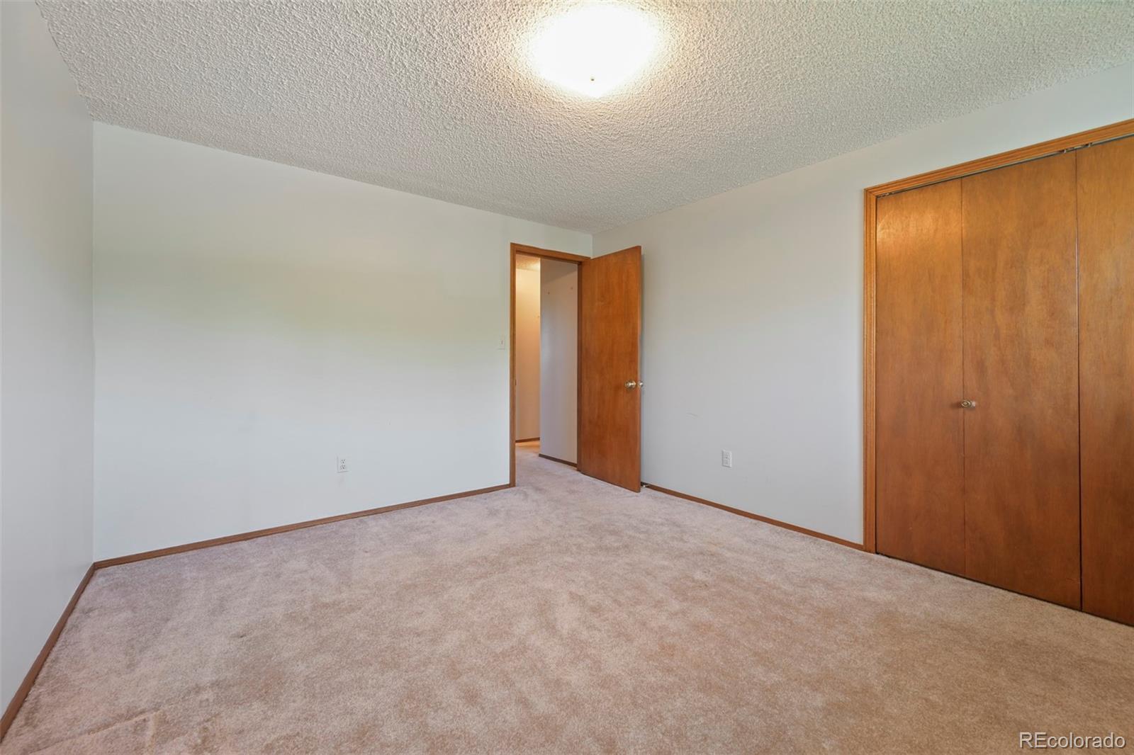 MLS Image #18 for 11468 e berry drive,englewood, Colorado