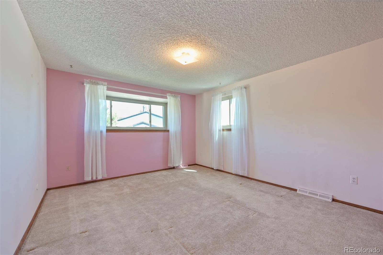 MLS Image #22 for 11468 e berry drive,englewood, Colorado