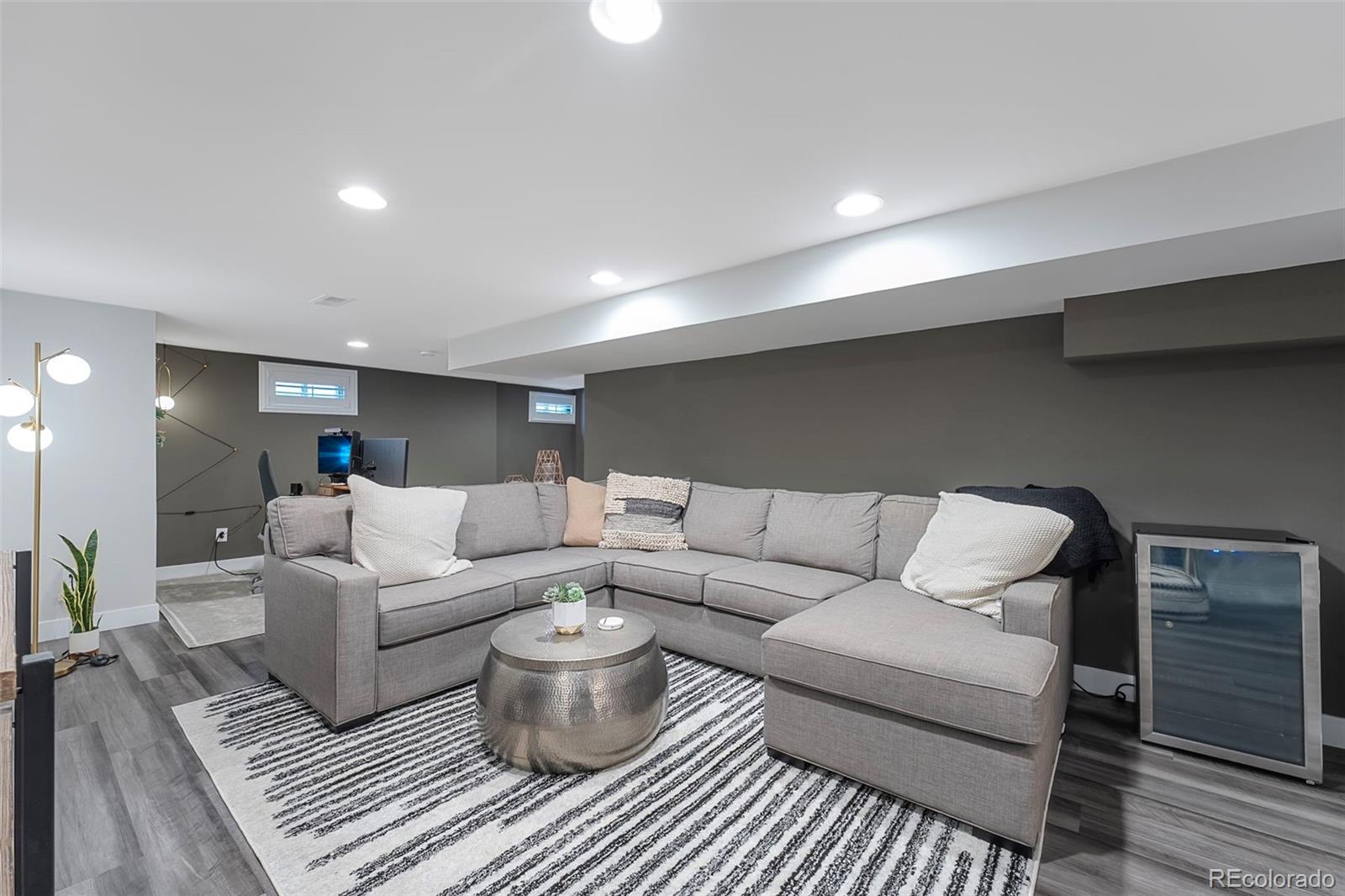 MLS Image #26 for 925  teller street,lakewood, Colorado