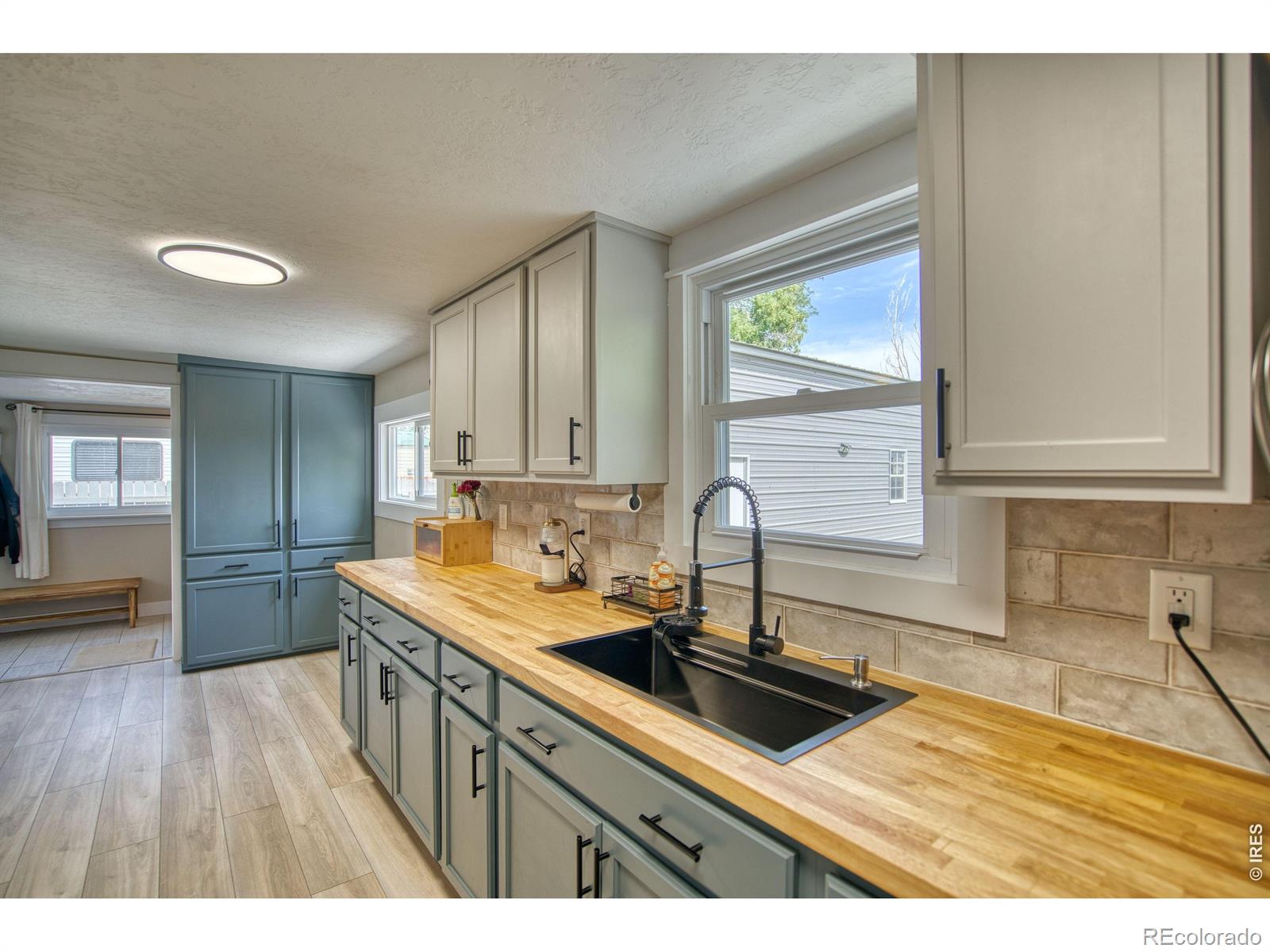 MLS Image #11 for 409  10th street,gilcrest, Colorado