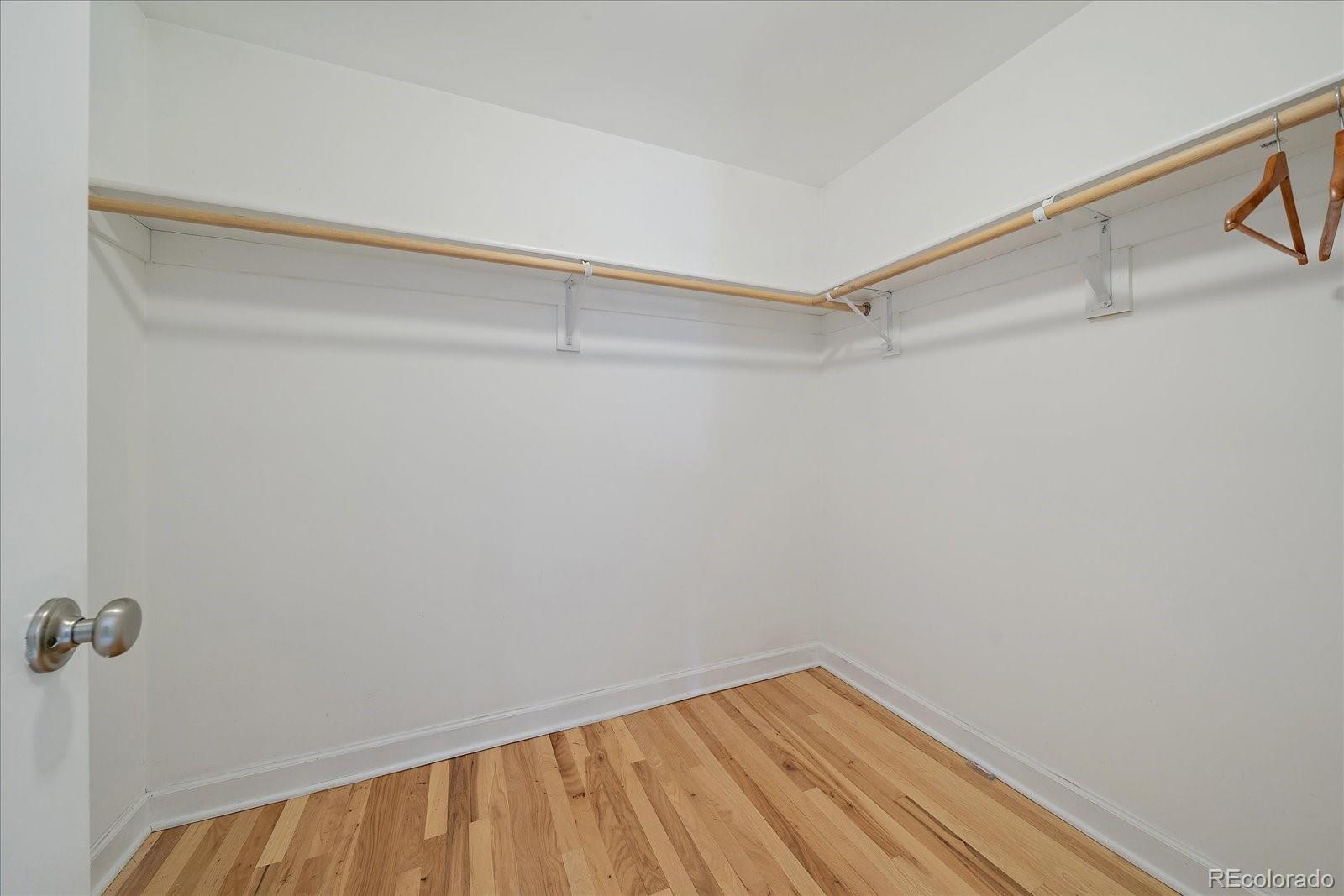 MLS Image #14 for 910  kearney street,denver, Colorado
