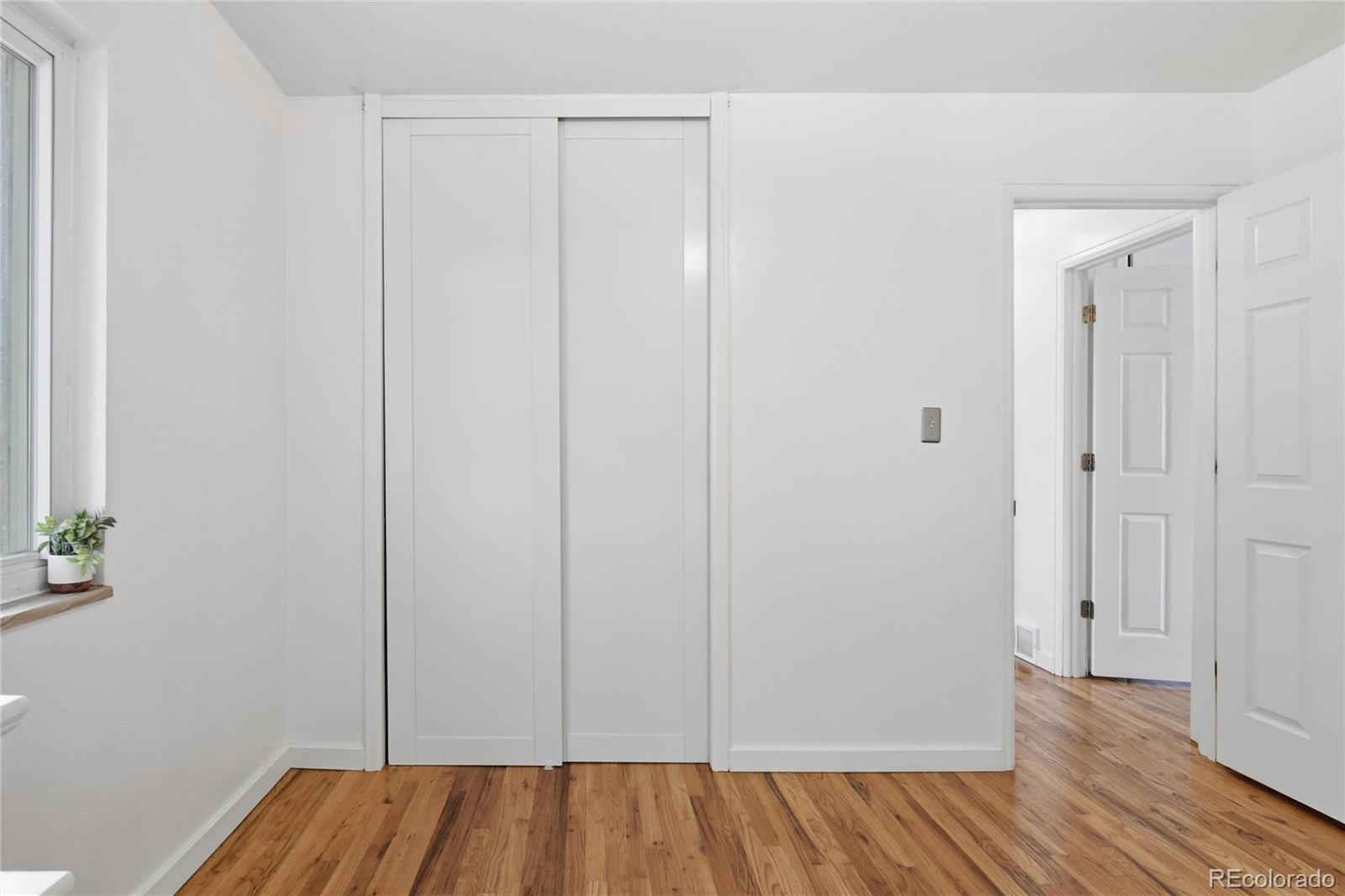 MLS Image #17 for 580 w 79th place,denver, Colorado