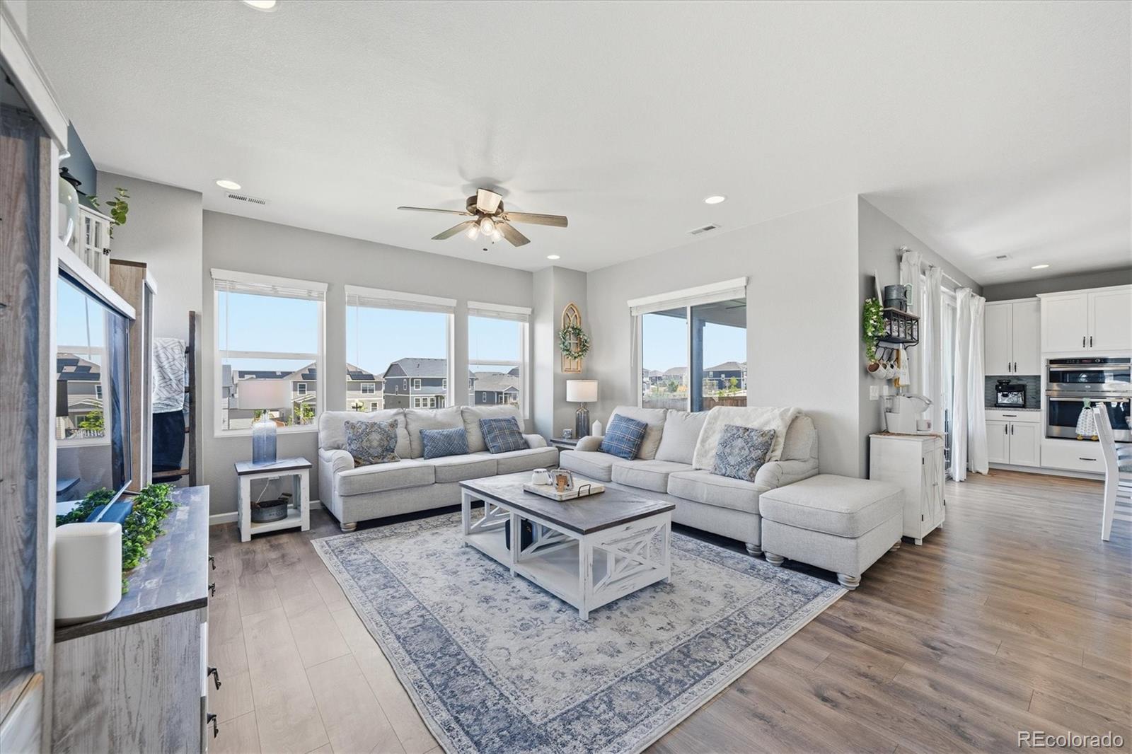 MLS Image #14 for 17325  birds foot trail,parker, Colorado