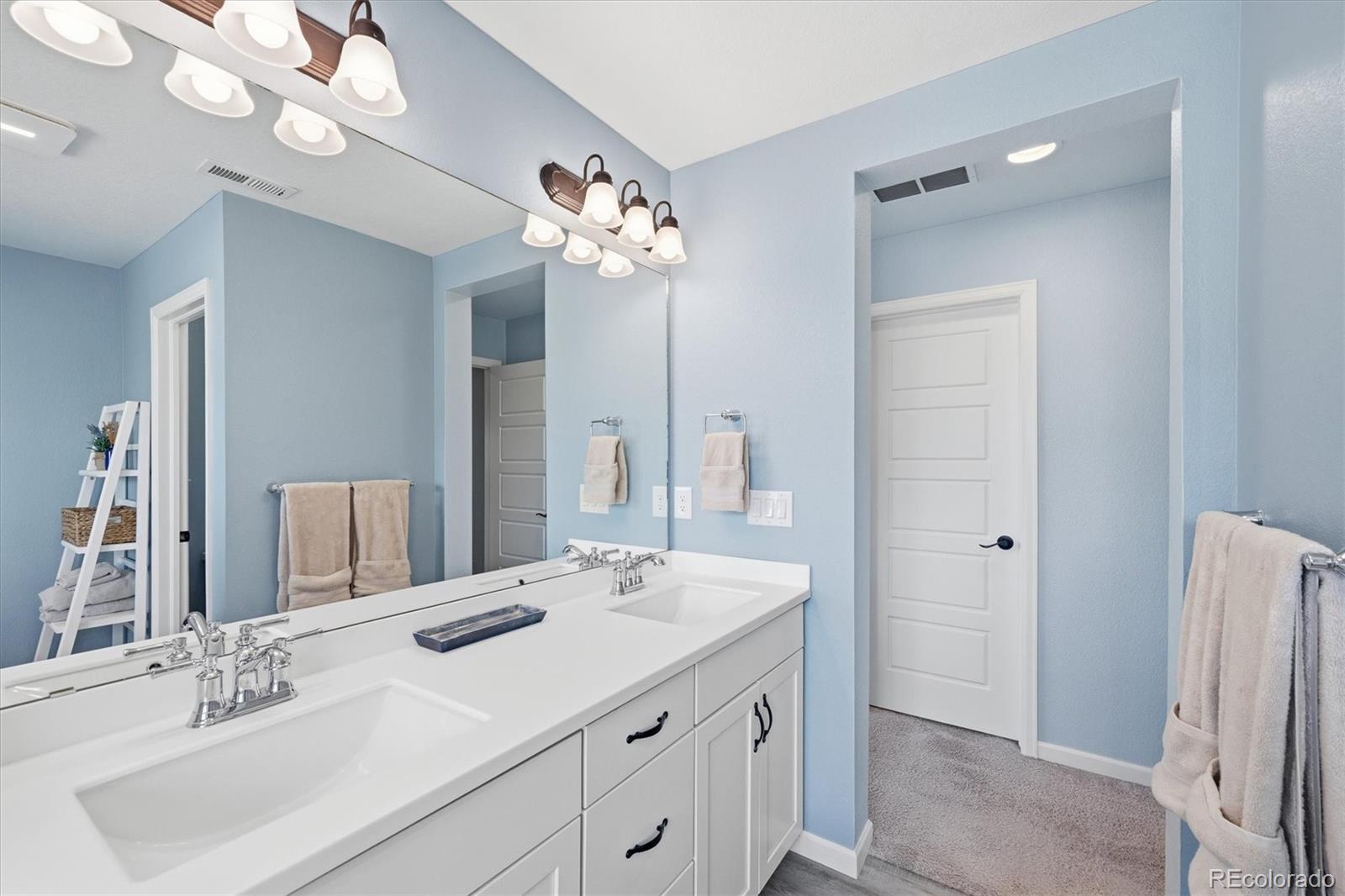 MLS Image #28 for 17325  birds foot trail,parker, Colorado