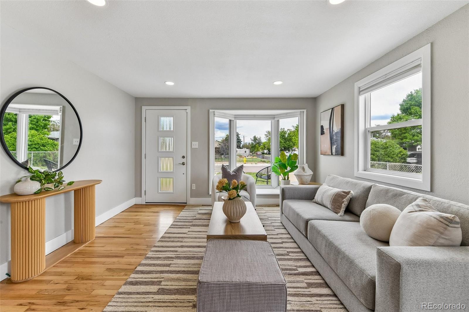 MLS Image #7 for 6930 w 54th avenue,arvada, Colorado