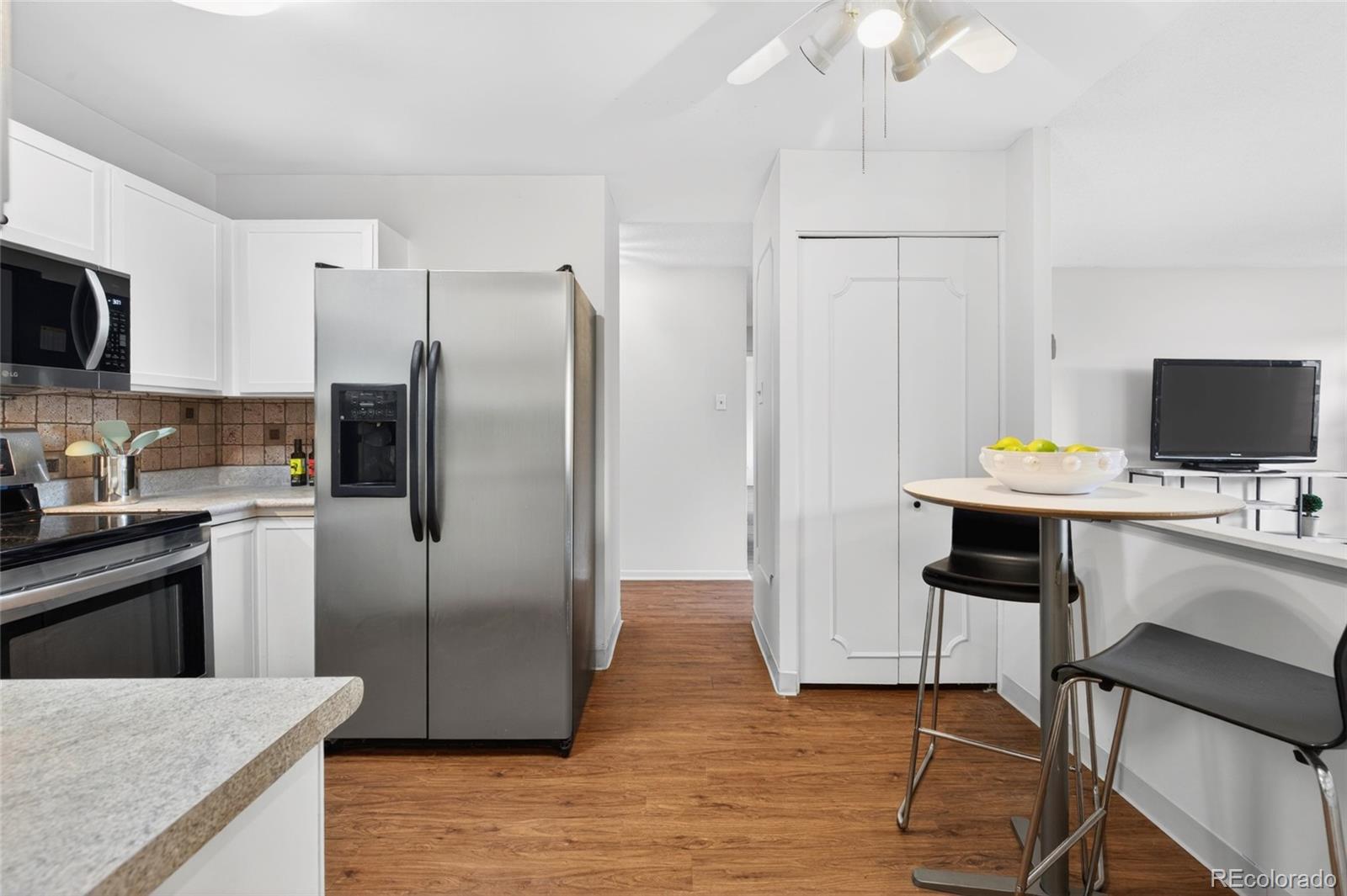 MLS Image #13 for 695 s alton way,denver, Colorado