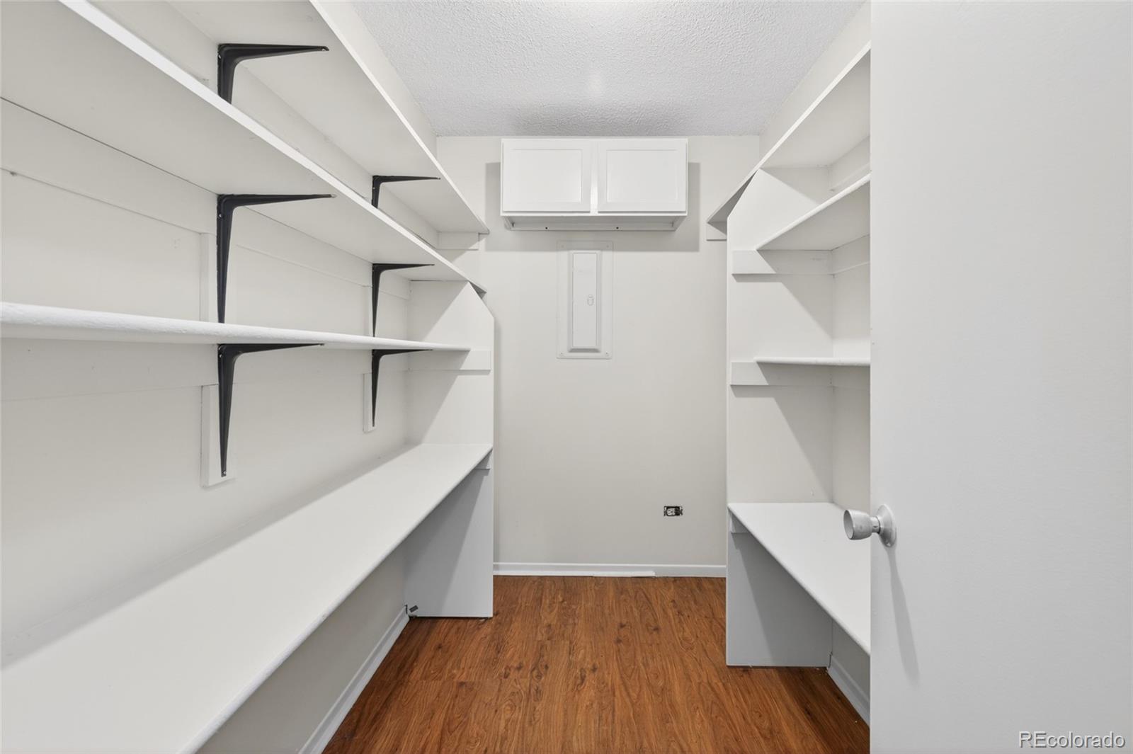 MLS Image #17 for 695 s alton way,denver, Colorado