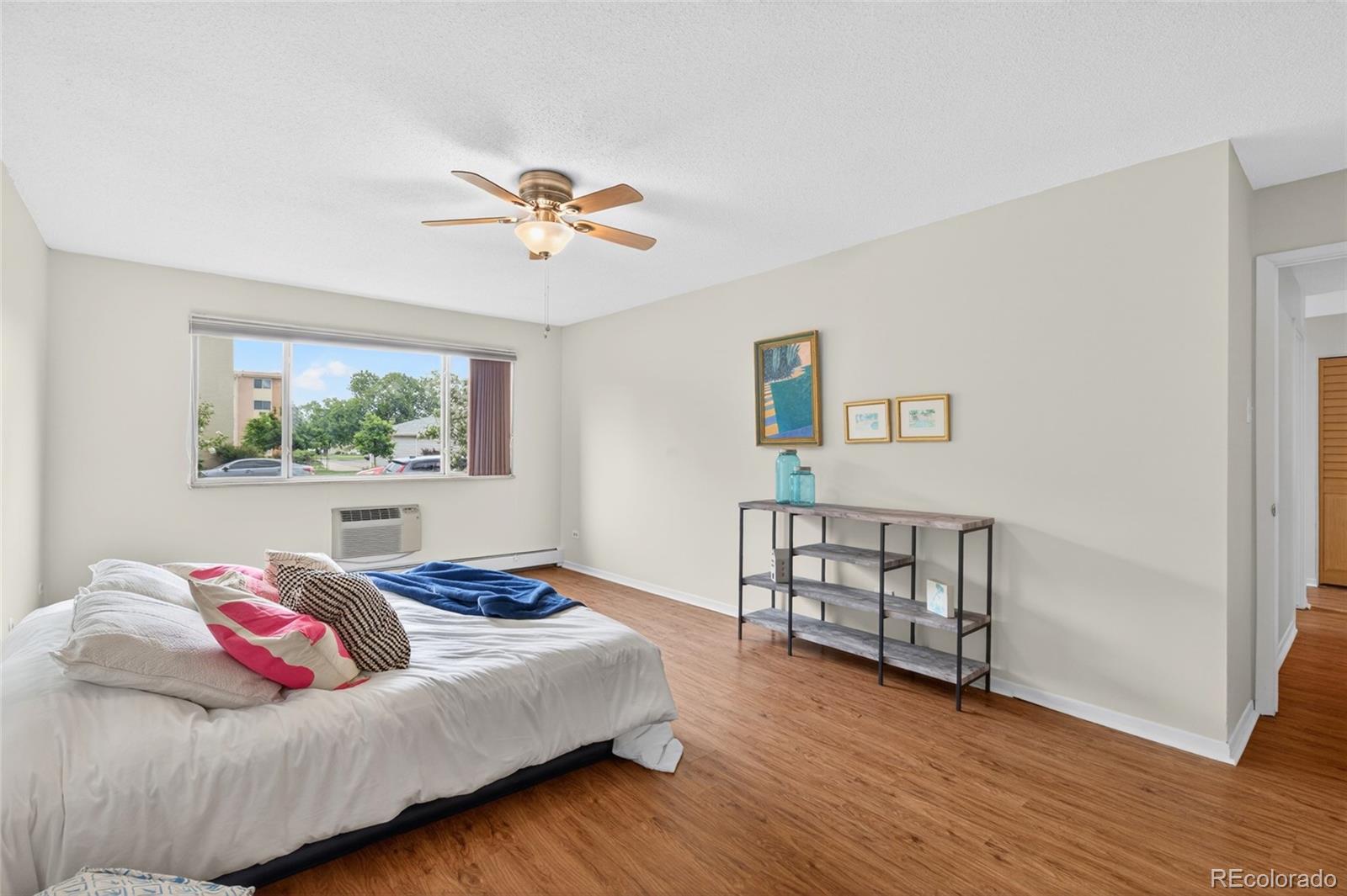 MLS Image #23 for 695 s alton way,denver, Colorado