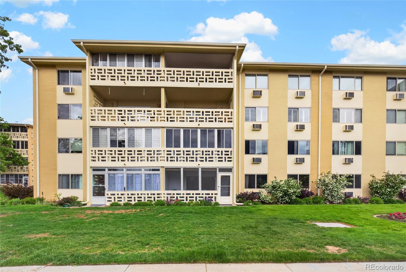 MLS Image #33 for 695 s alton way,denver, Colorado