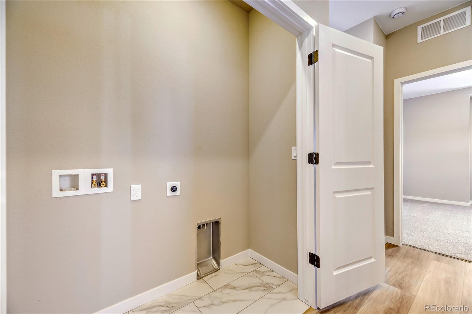 MLS Image #12 for 15294 w 68th place,arvada, Colorado