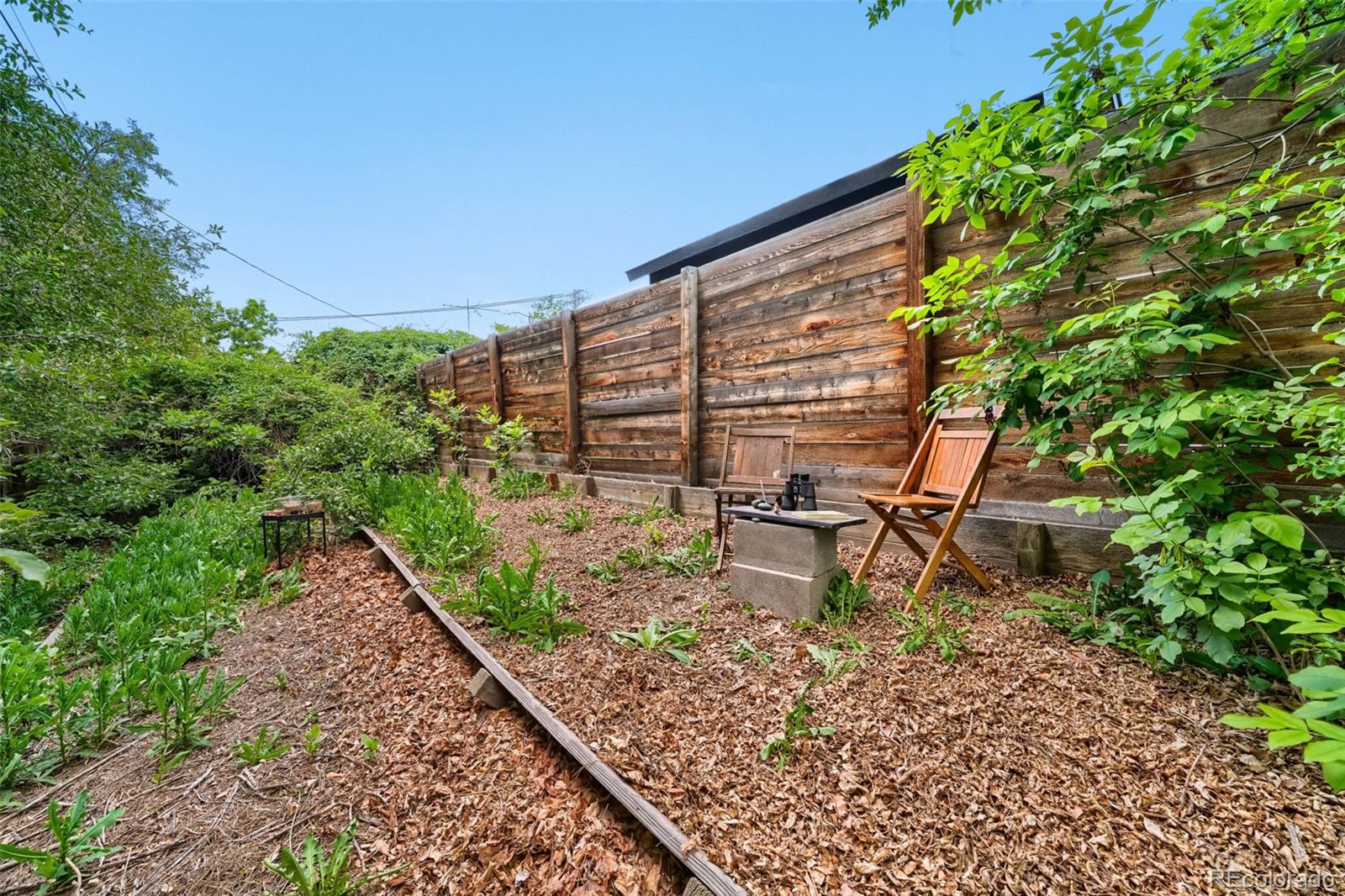 MLS Image #27 for 1860 s holly street,denver, Colorado