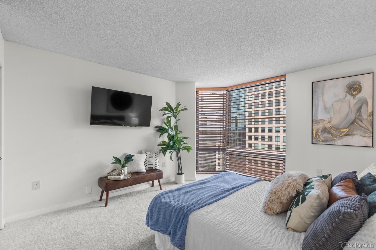 MLS Image #25 for 1625  larimer street 2104,denver, Colorado