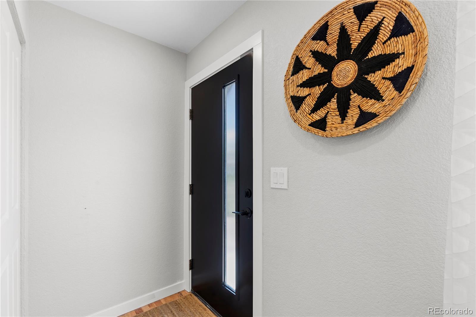 MLS Image #10 for 954 s ivy street,denver, Colorado