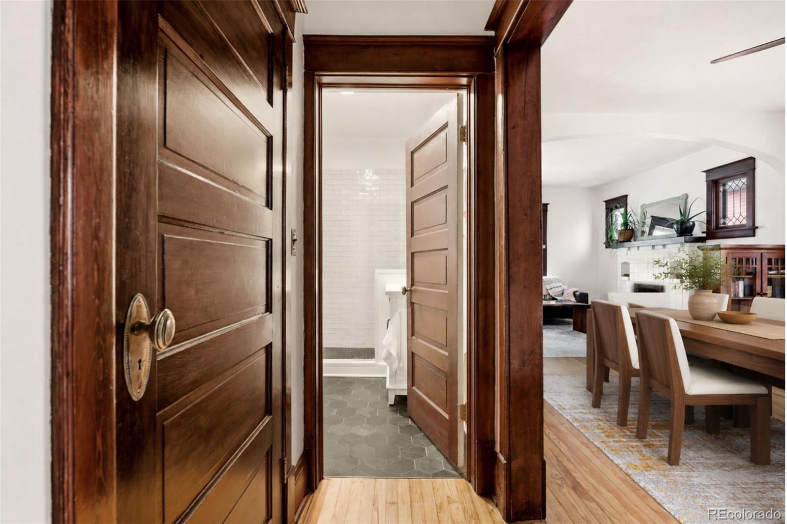 MLS Image #7 for 1063 s clarkson street,denver, Colorado