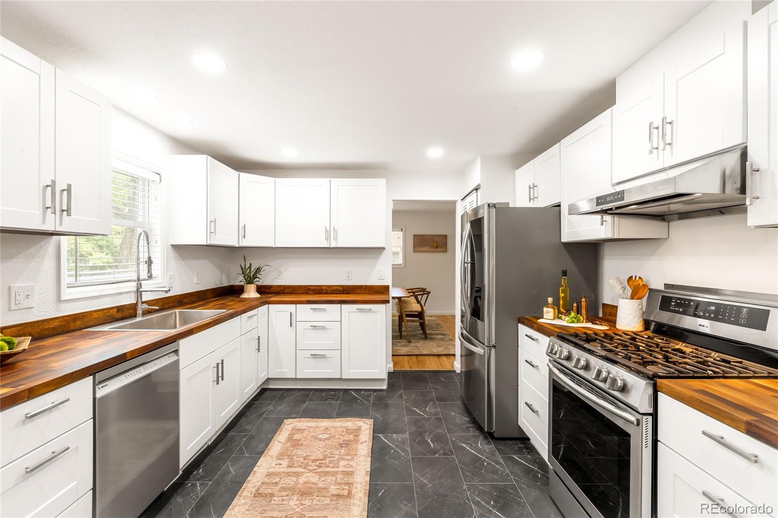 MLS Image #7 for 2504  balsam street,lakewood, Colorado