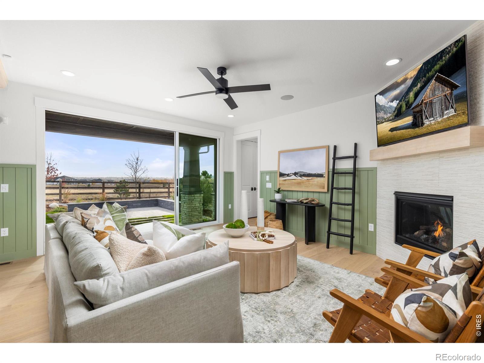 MLS Image #3 for 12736  bend court,longmont, Colorado