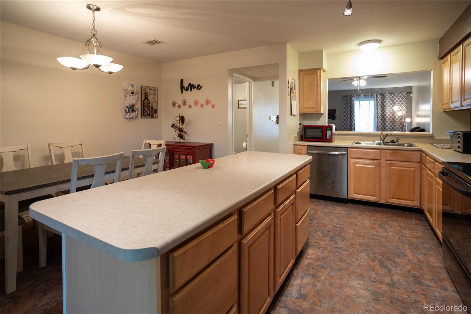 MLS Image #18 for 1312 s carson way,aurora, Colorado