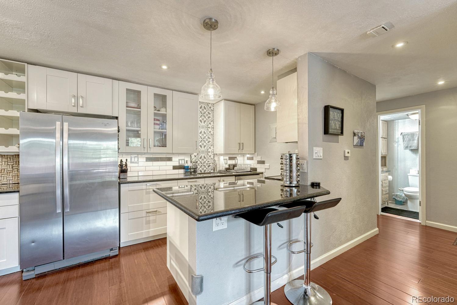 MLS Image #6 for 625 n pennsylvania street,denver, Colorado