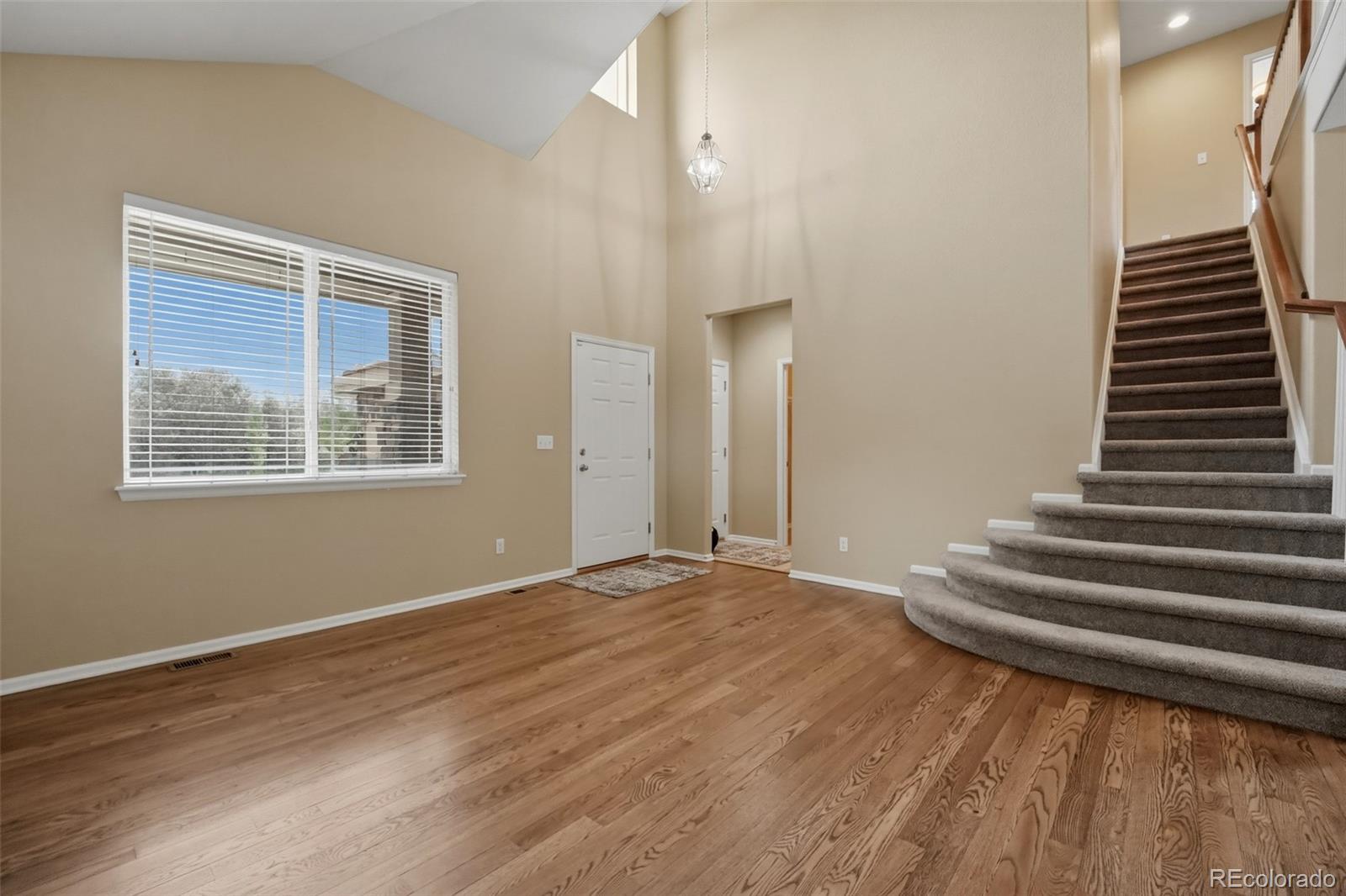 MLS Image #5 for 23469 e ottawa place,aurora, Colorado