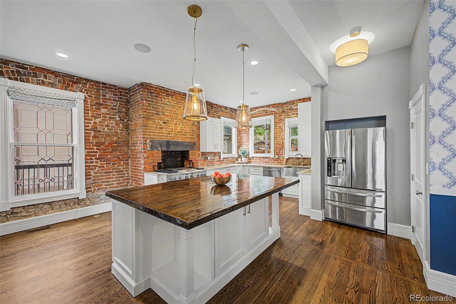 MLS Image #12 for 2080 n clarkson street,denver, Colorado