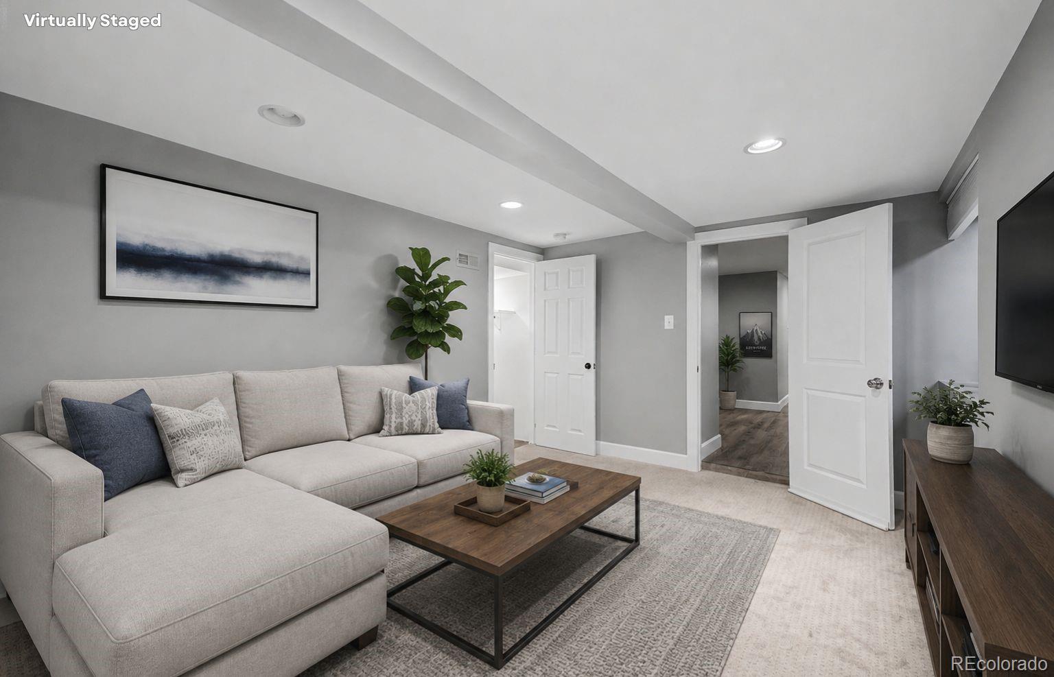 MLS Image #31 for 2080 n clarkson street,denver, Colorado