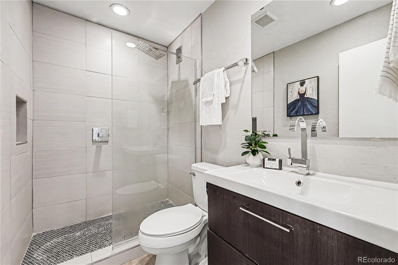 MLS Image #4 for 5419 w 16th avenue,lakewood, Colorado