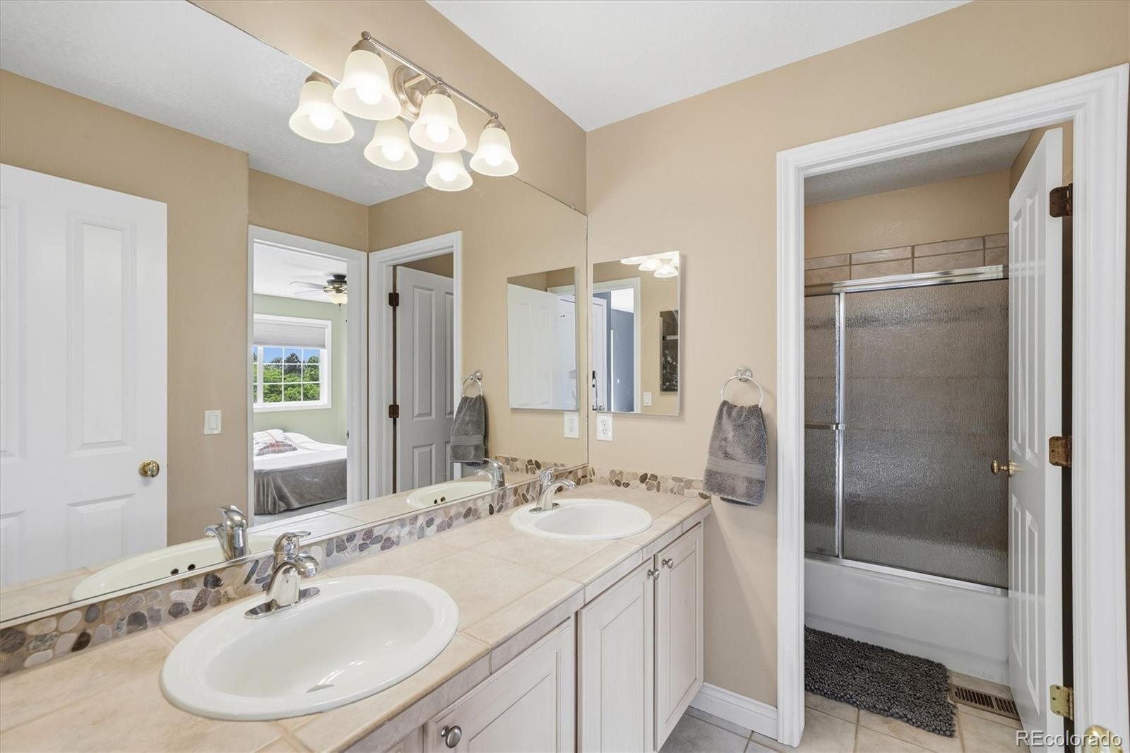 MLS Image #31 for 5359 s jay drive,littleton, Colorado