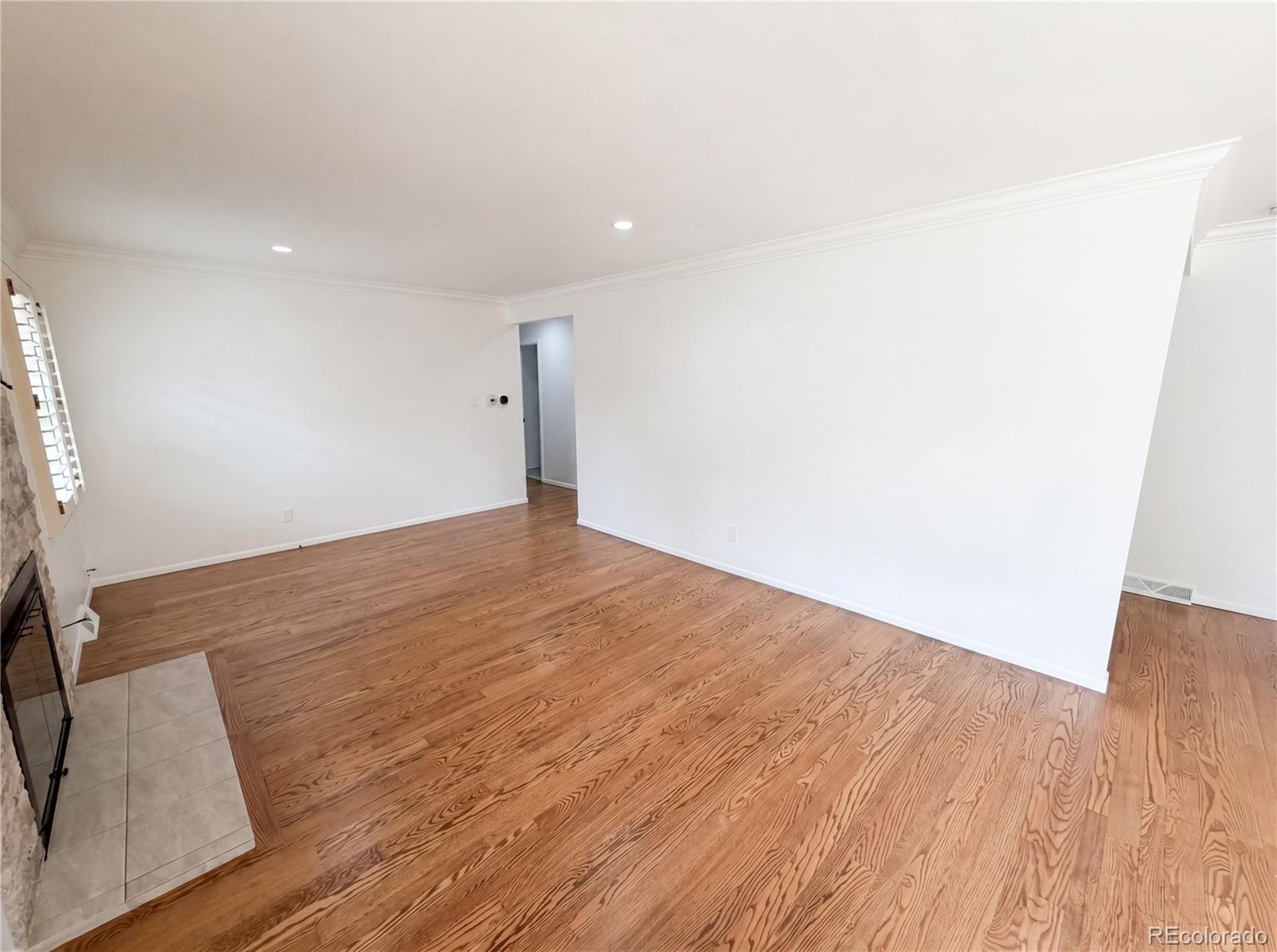 MLS Image #11 for 1741 s krameria way,denver, Colorado