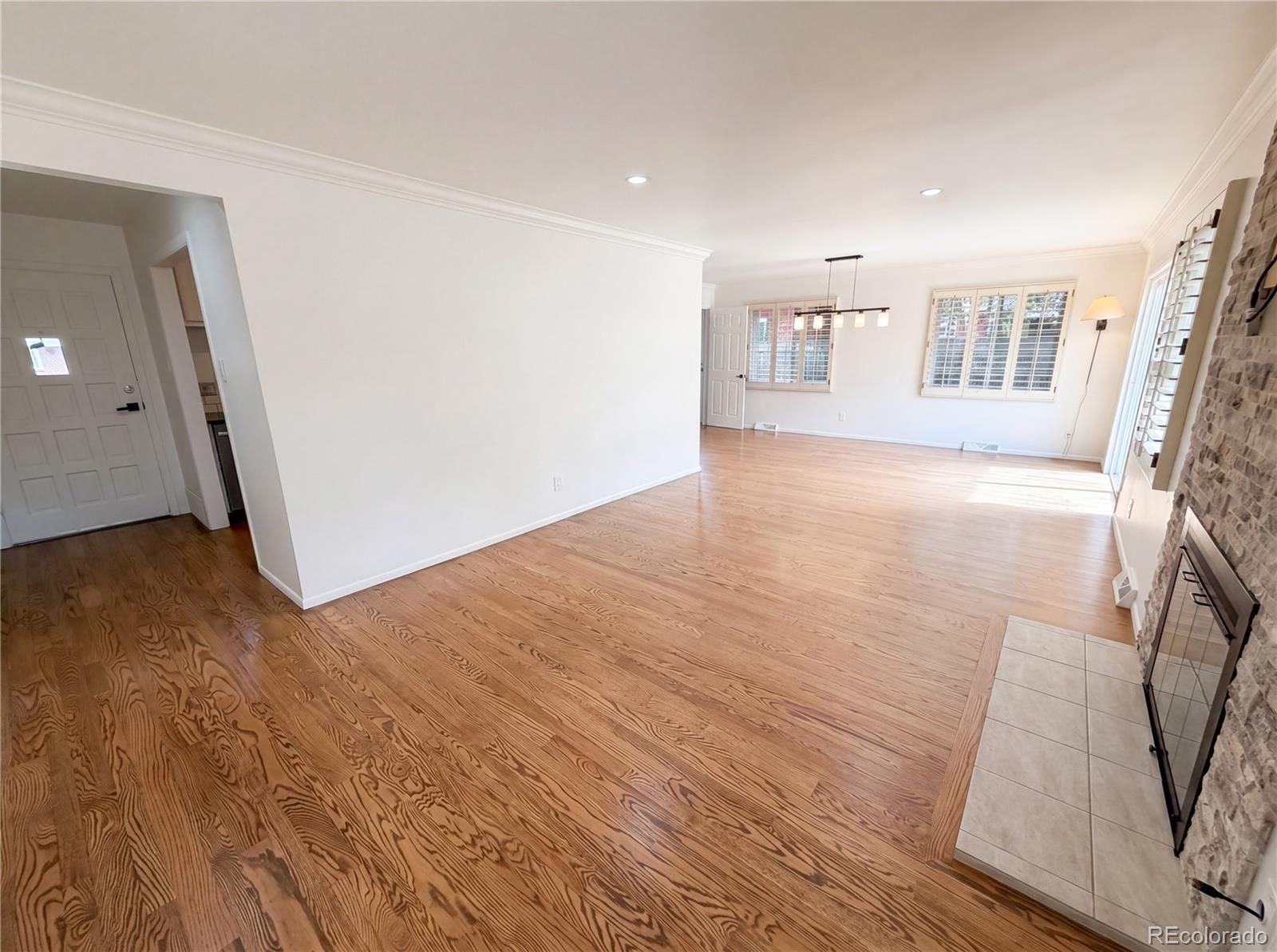 MLS Image #13 for 1741 s krameria way,denver, Colorado