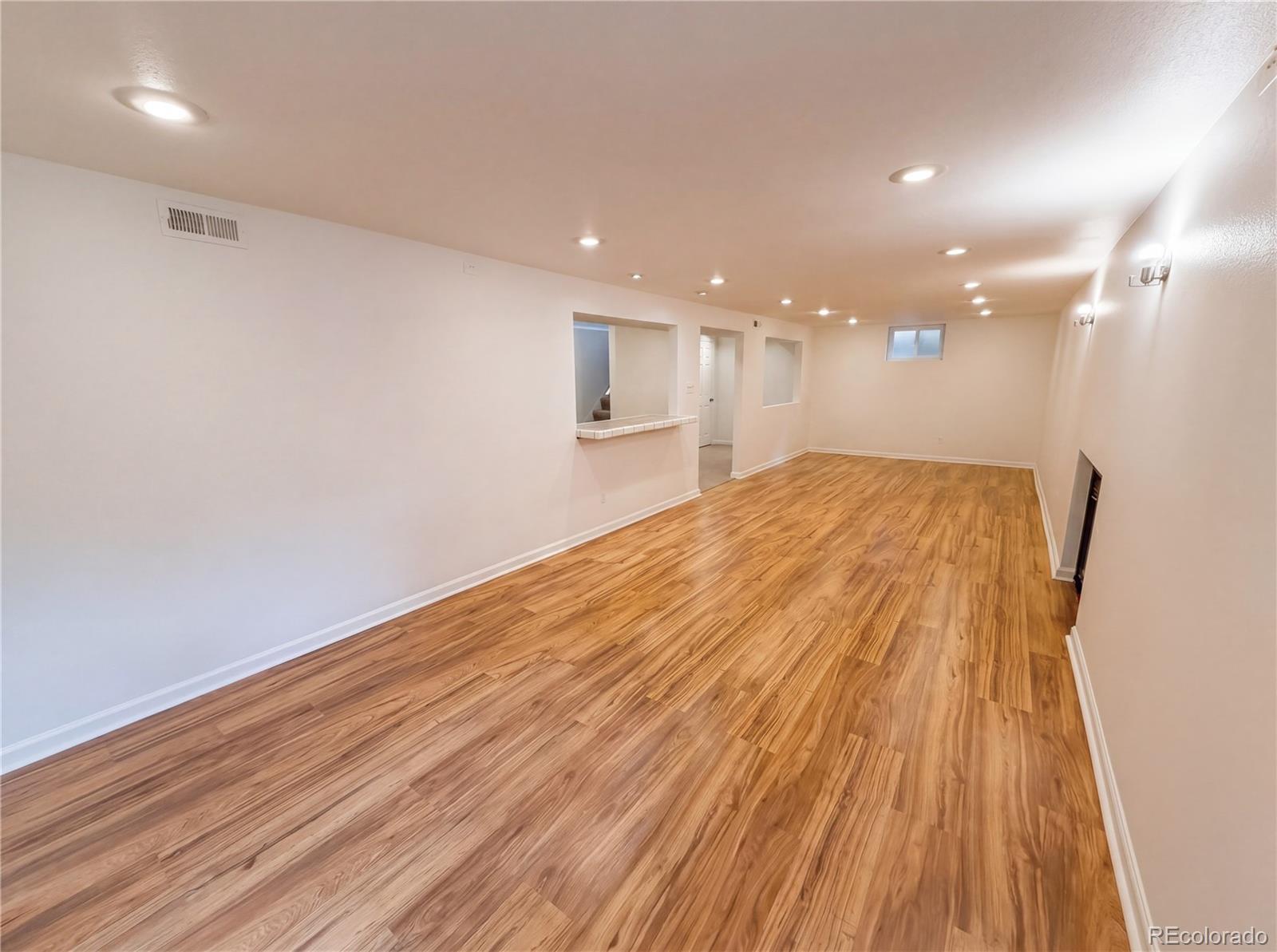 MLS Image #26 for 1741 s krameria way,denver, Colorado