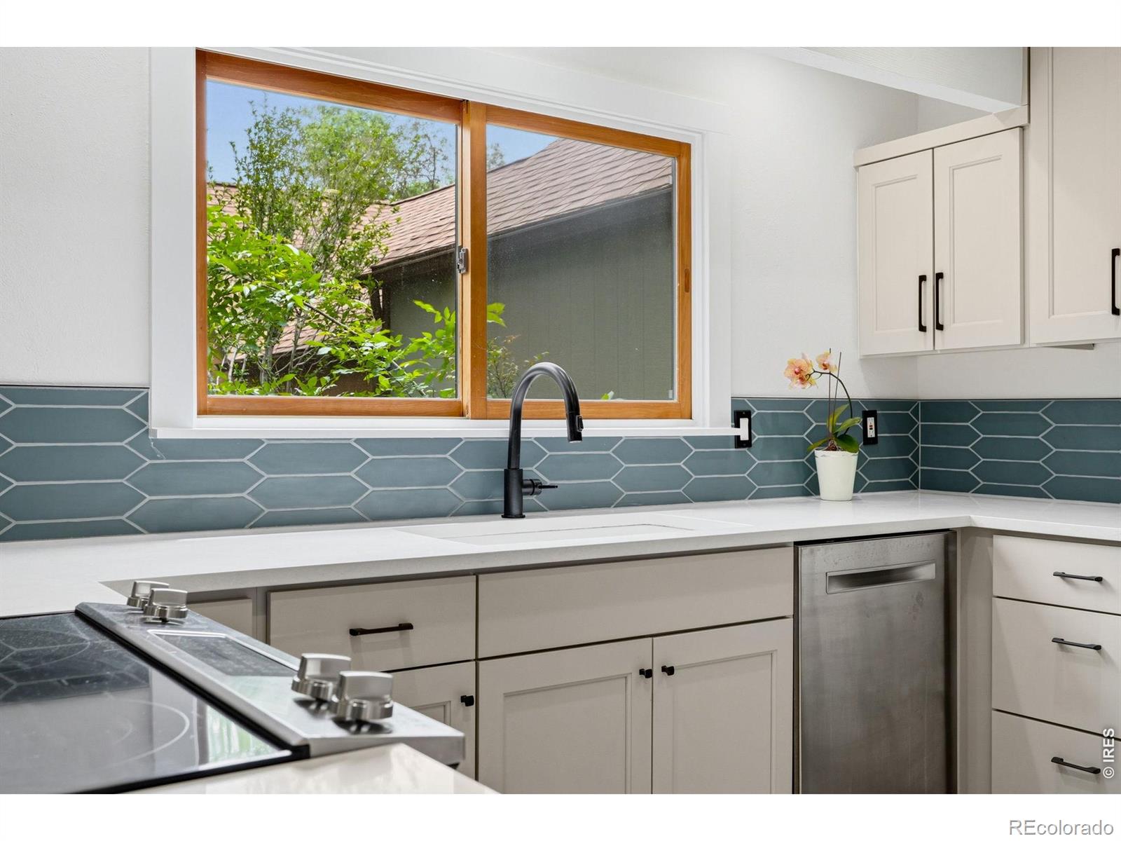 MLS Image #14 for 3737  telluride circle,boulder, Colorado
