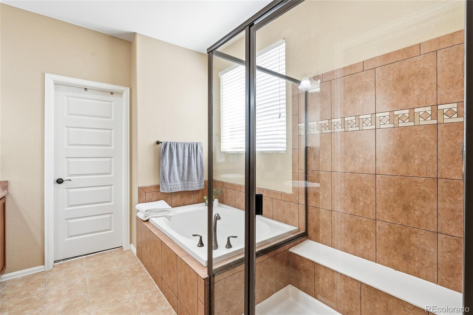 MLS Image #14 for 8325  raspberry drive,frederick, Colorado
