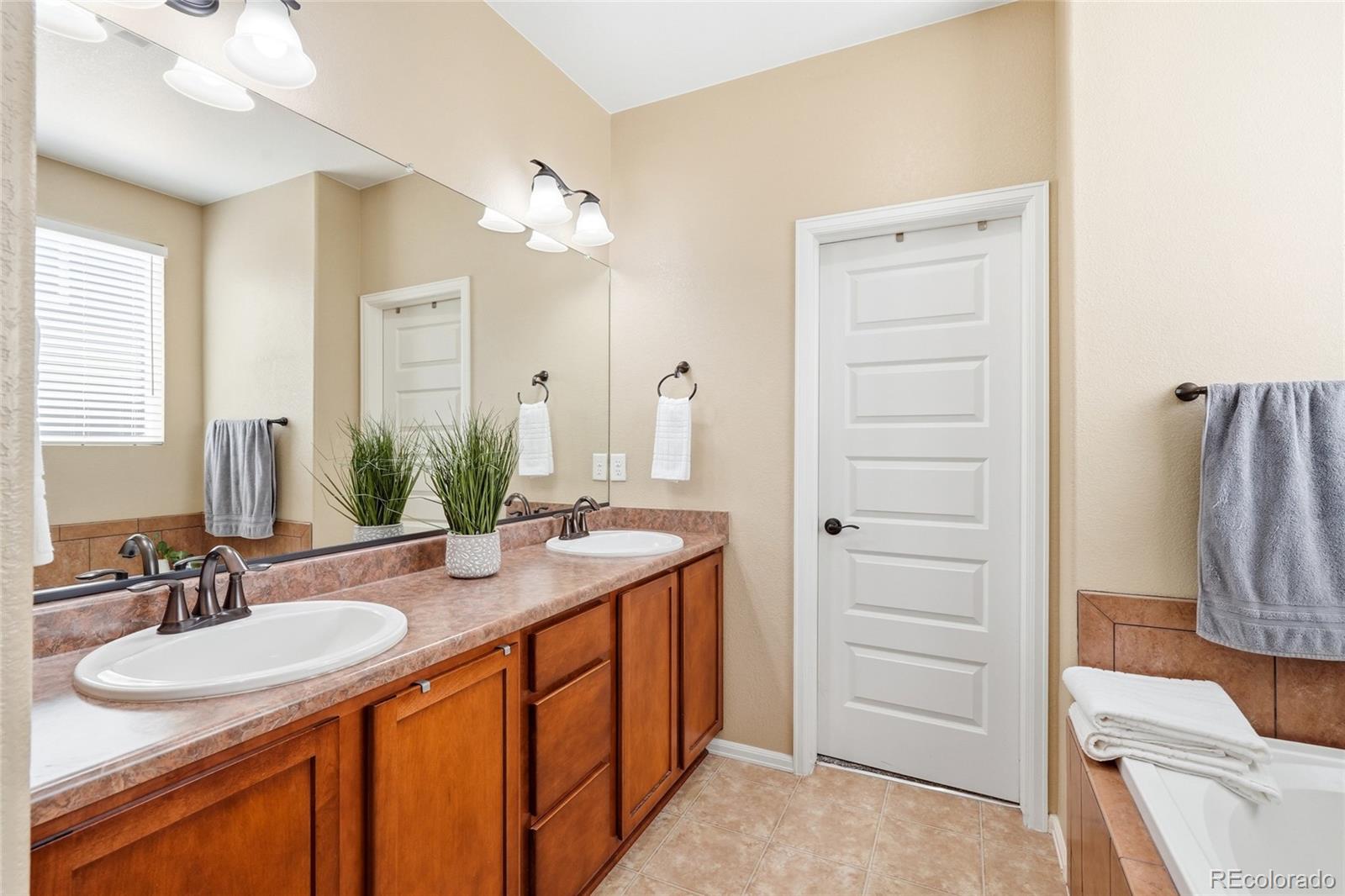 MLS Image #15 for 8325  raspberry drive,frederick, Colorado