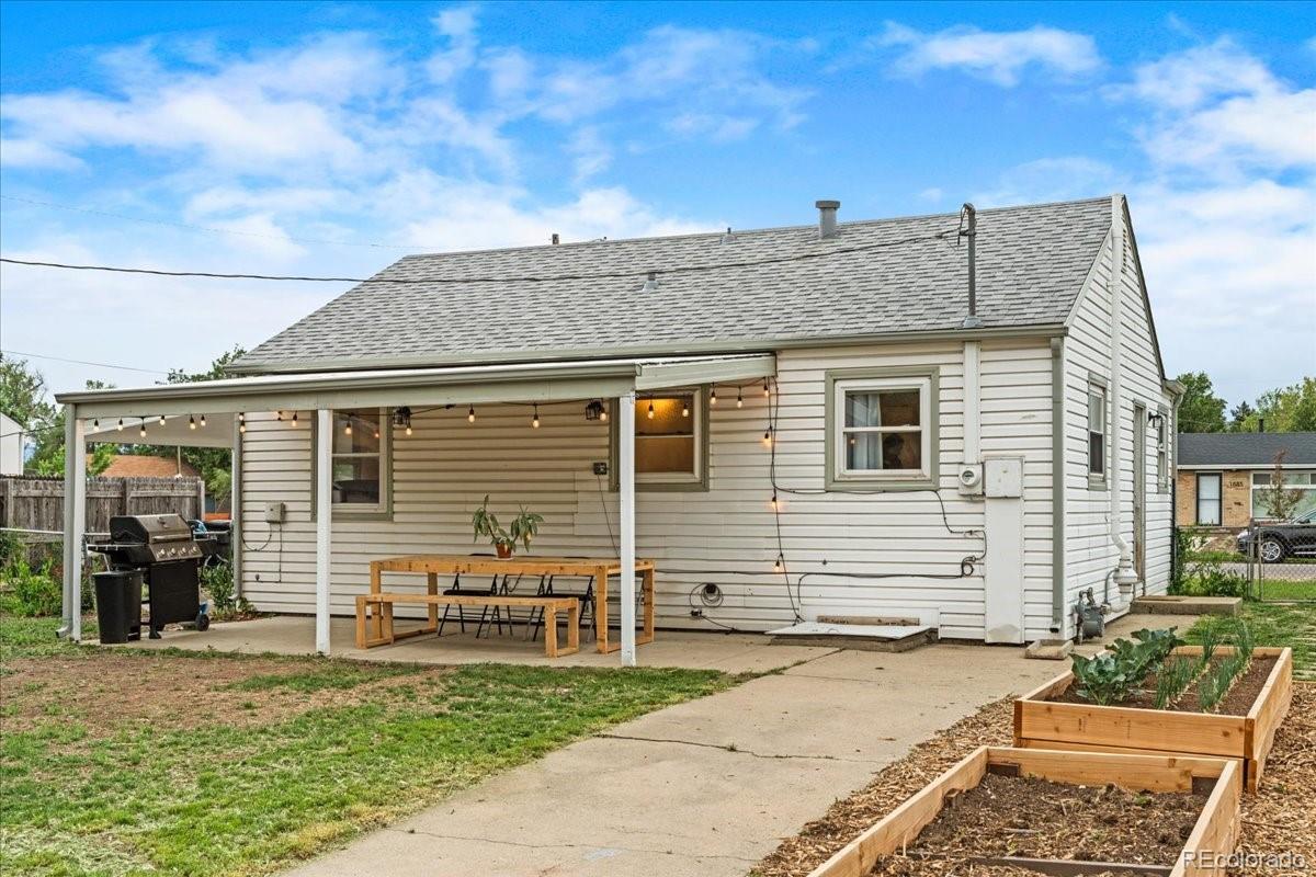 MLS Image #33 for 1860 s zuni street,denver, Colorado
