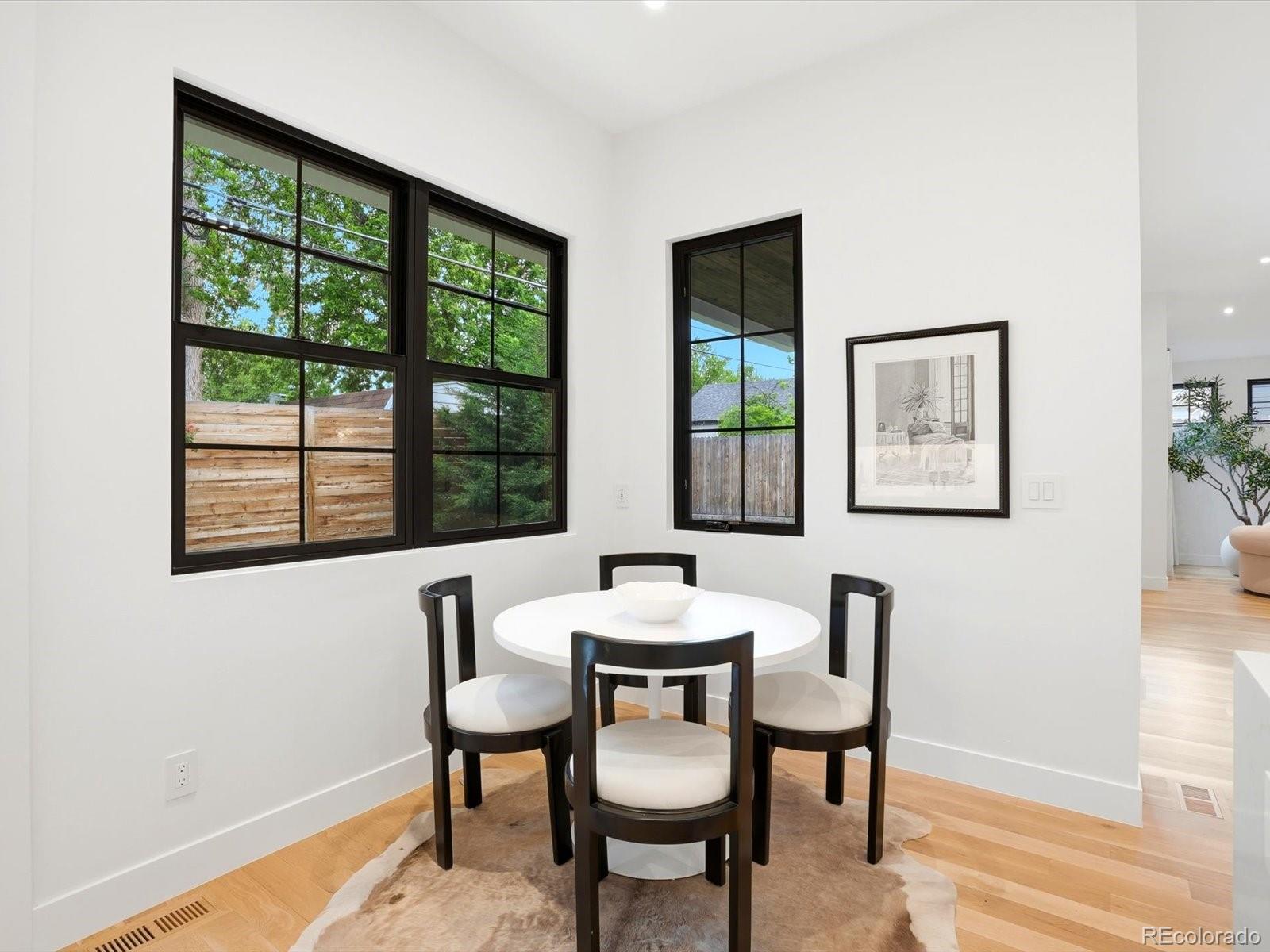 MLS Image #13 for 2900 s madison street,denver, Colorado