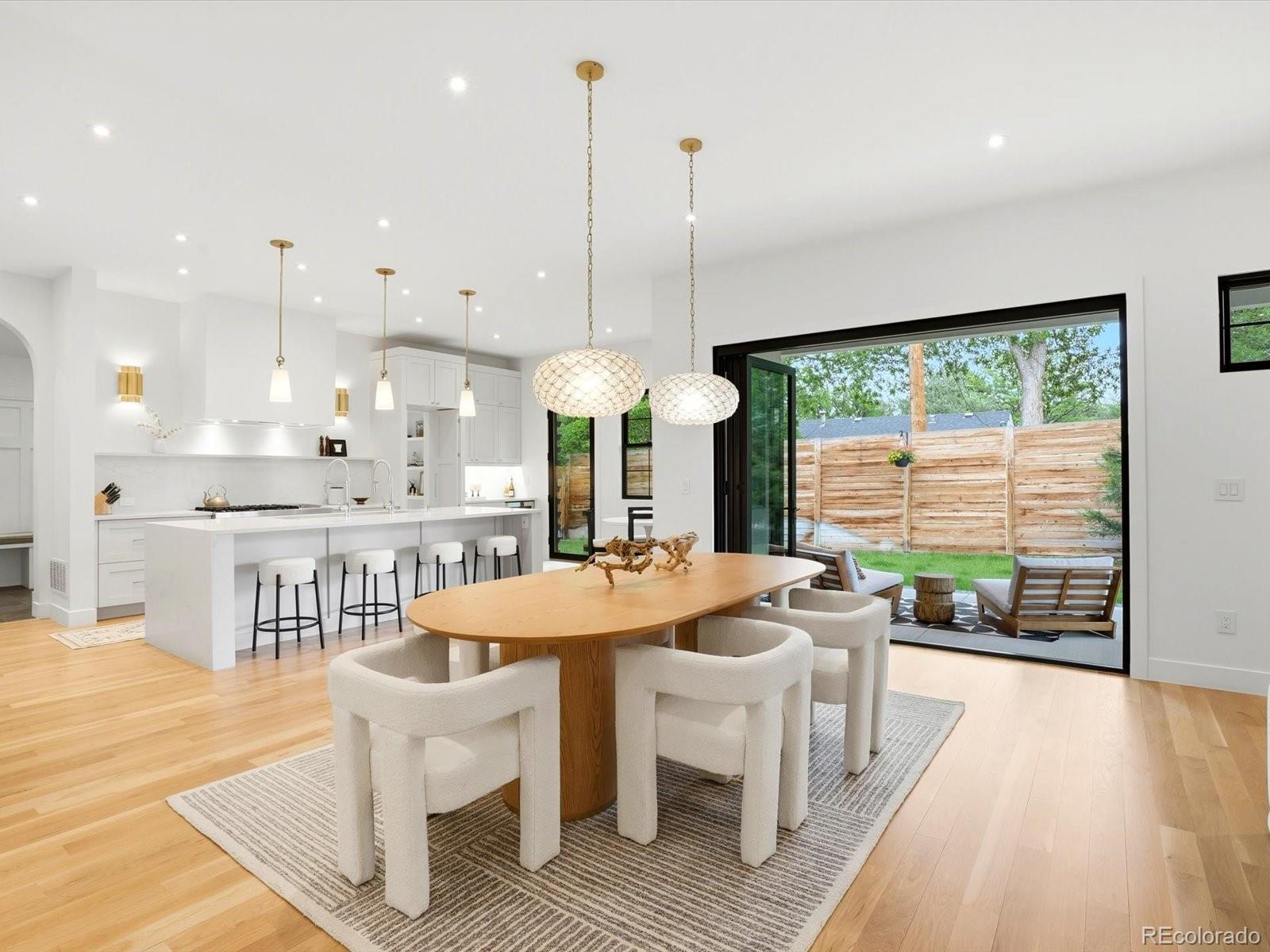 MLS Image #3 for 2900 s madison street,denver, Colorado