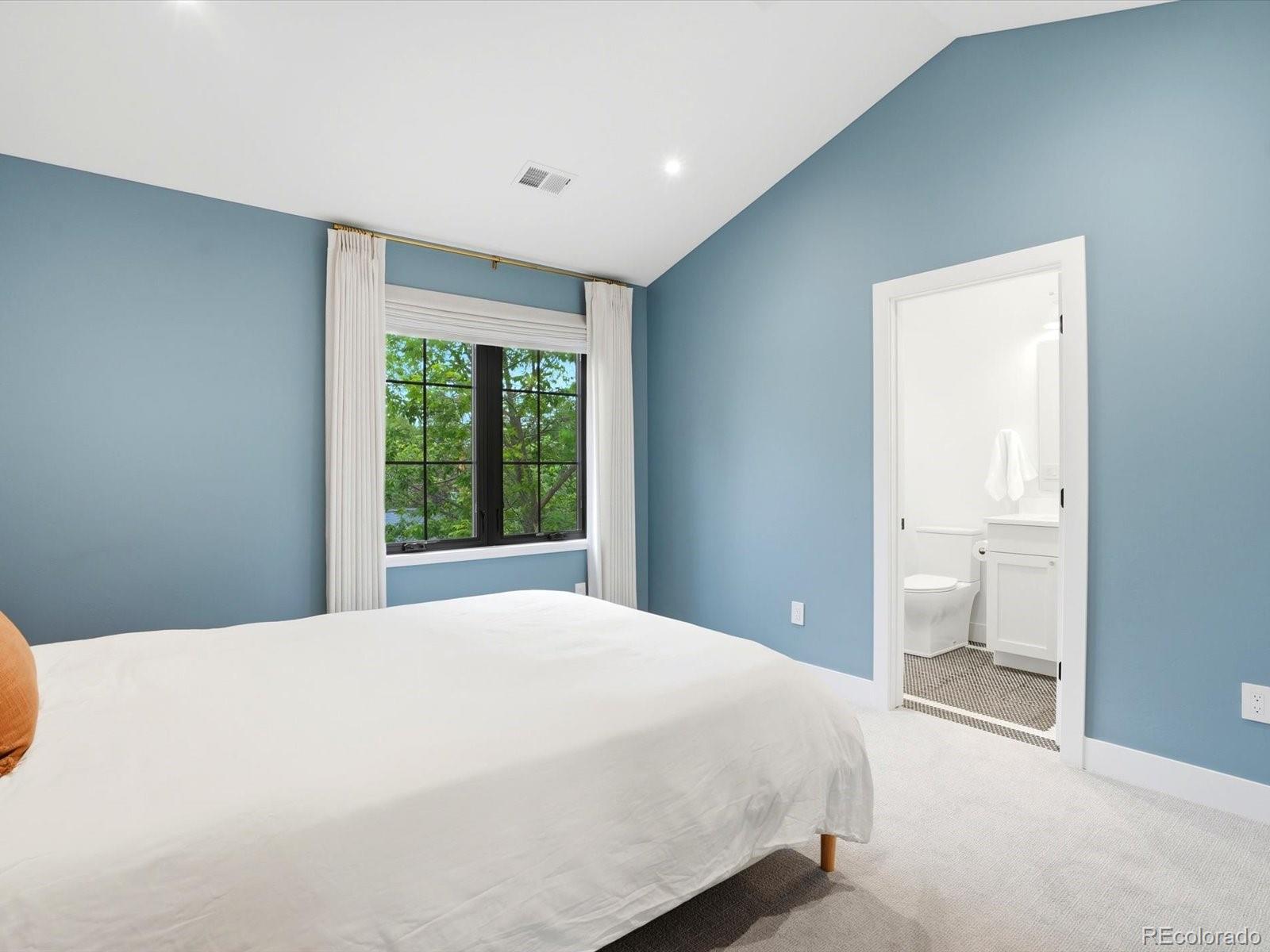 MLS Image #35 for 2900 s madison street,denver, Colorado